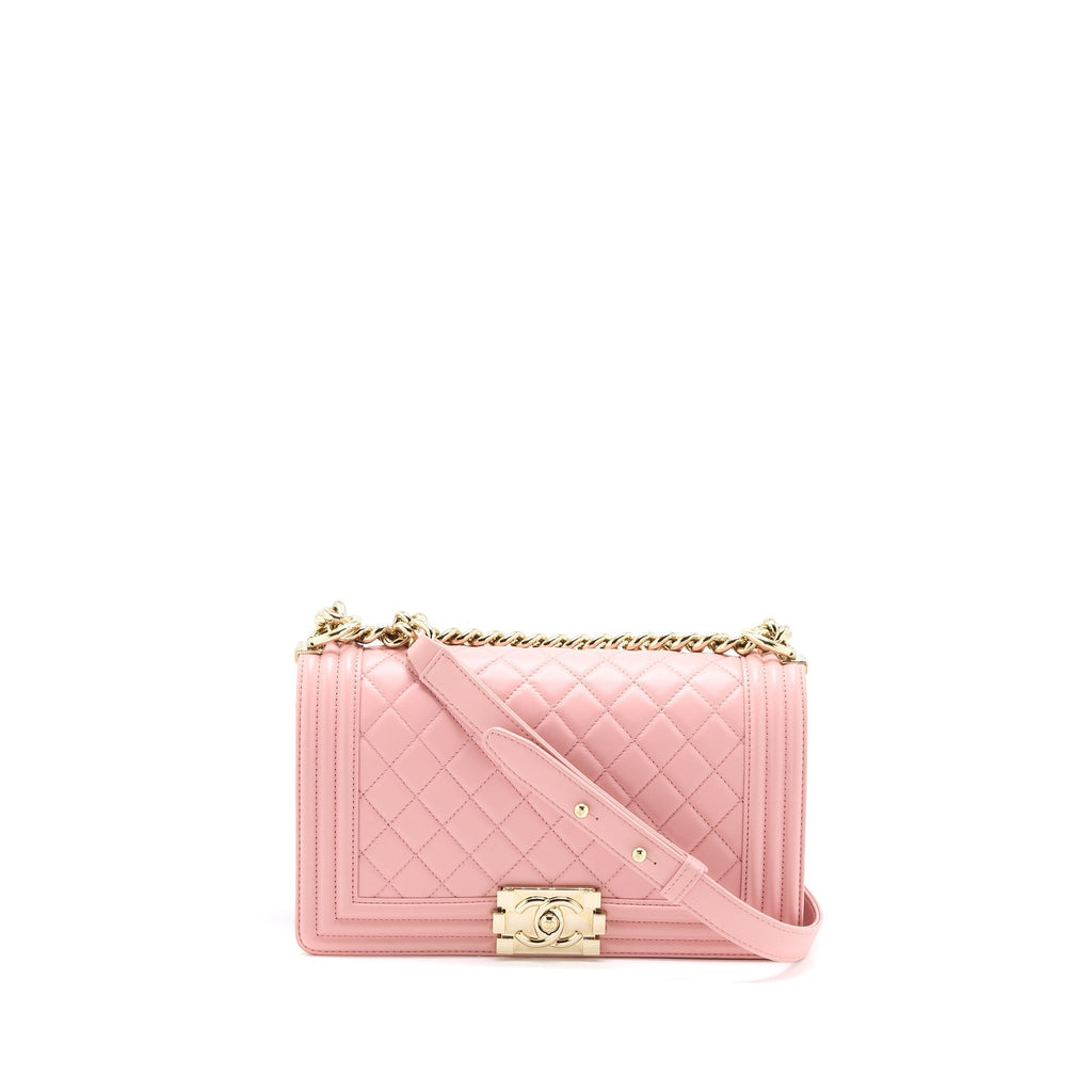 chanel-medium-boy-bag-calfskin-pink-lghw