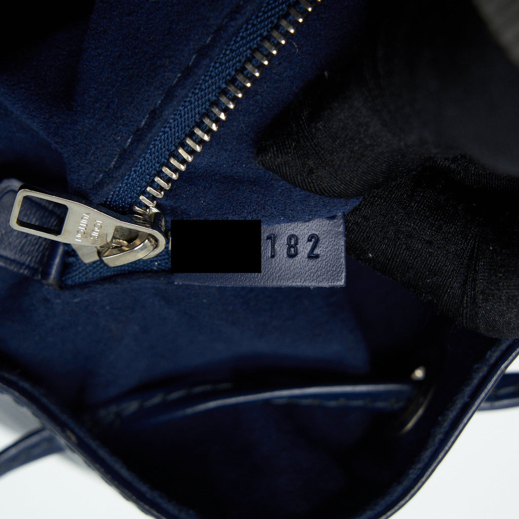 louis-vuitton-noe-bucket-bag-epi-leather-navy-shw