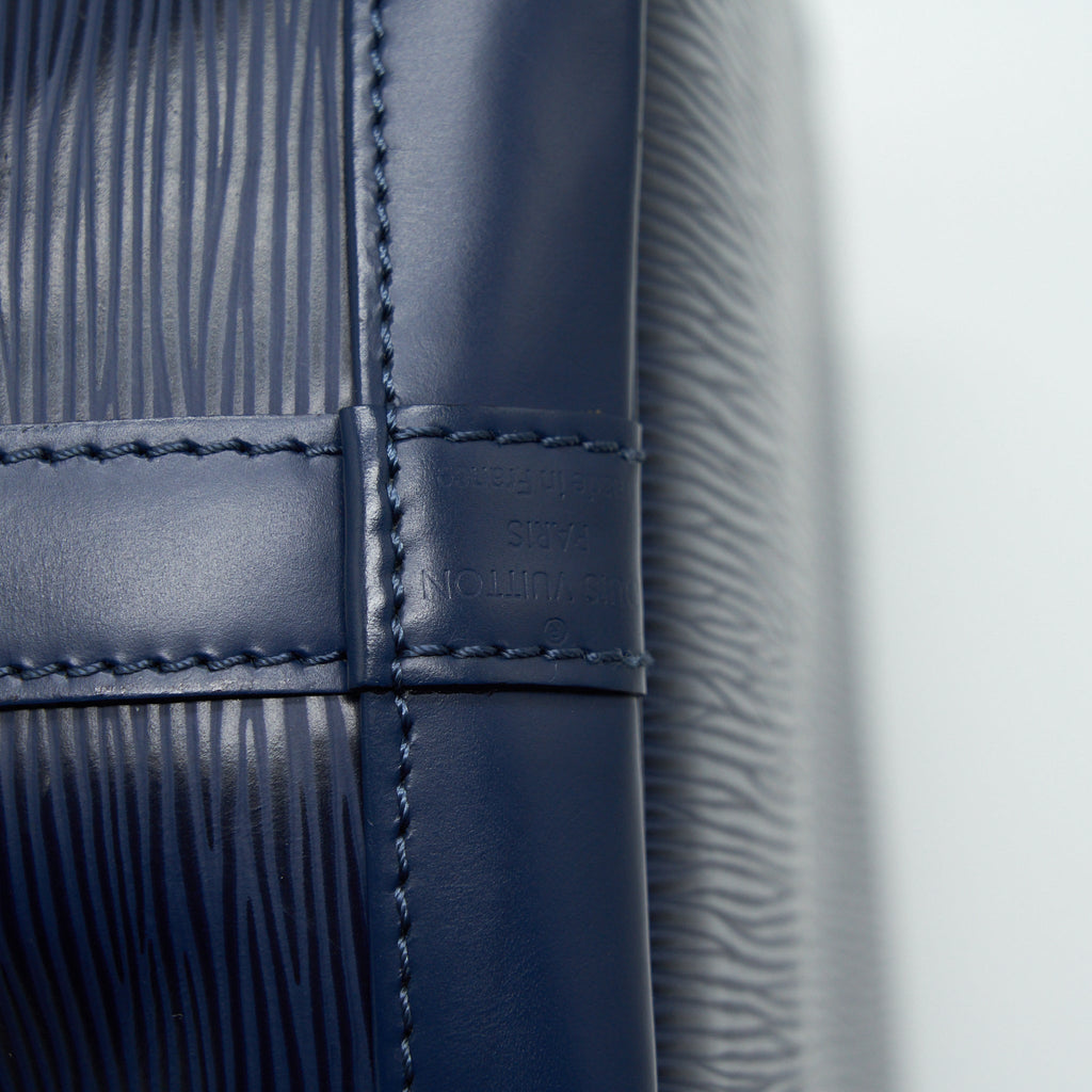 louis-vuitton-noe-bucket-bag-epi-leather-navy-shw