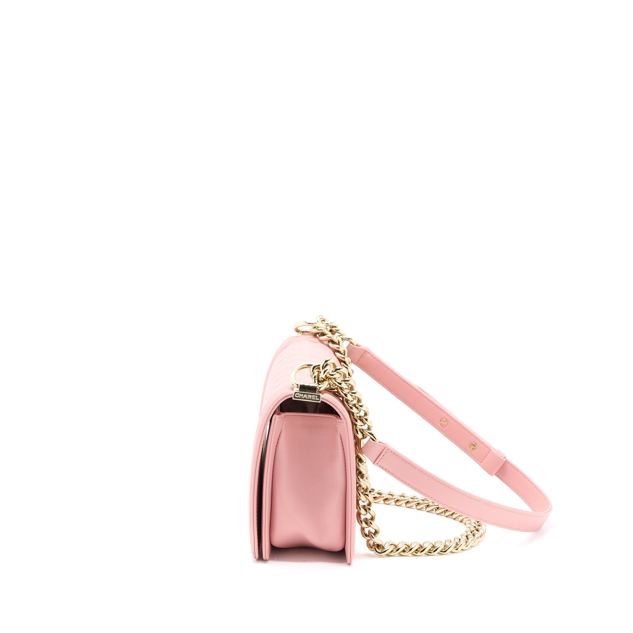 chanel-medium-boy-bag-calfskin-pink-lghw