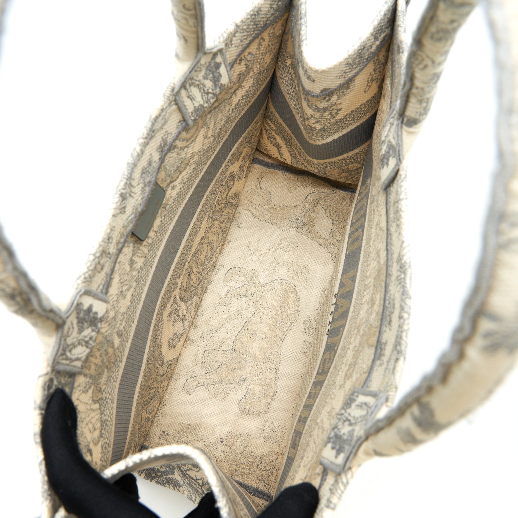 dior-small-book-tote-toile-de-jouy-embroidery-grey