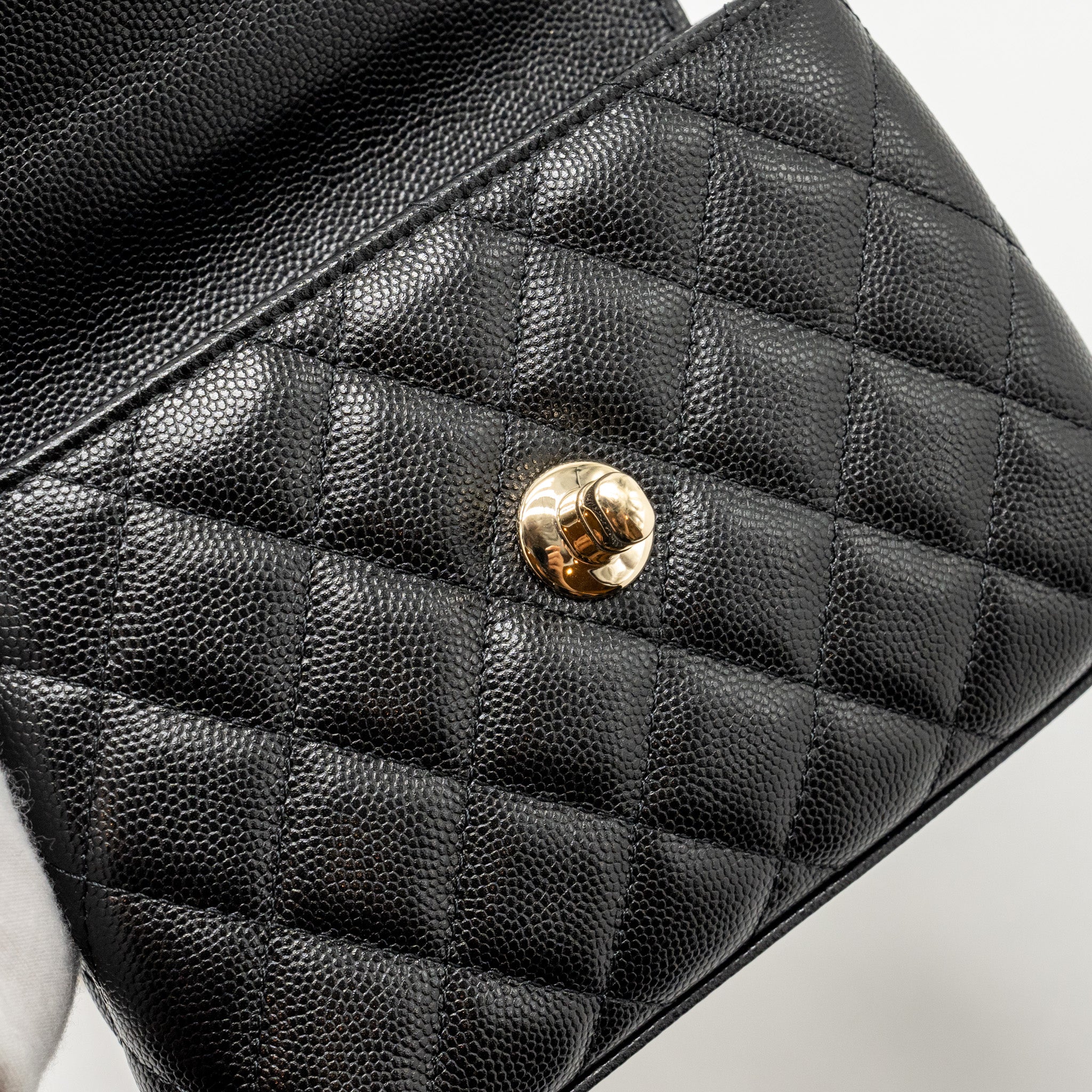 chanel-coco-handle-clutch-with-chain-caviar-black-lghw-microchip