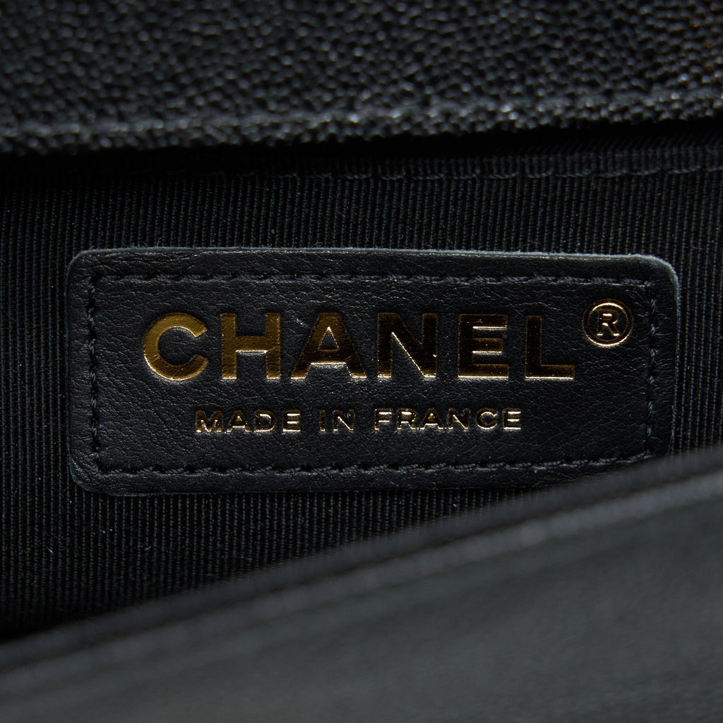 chanel-small-boy-bag-chevron-caviar-black-lghw