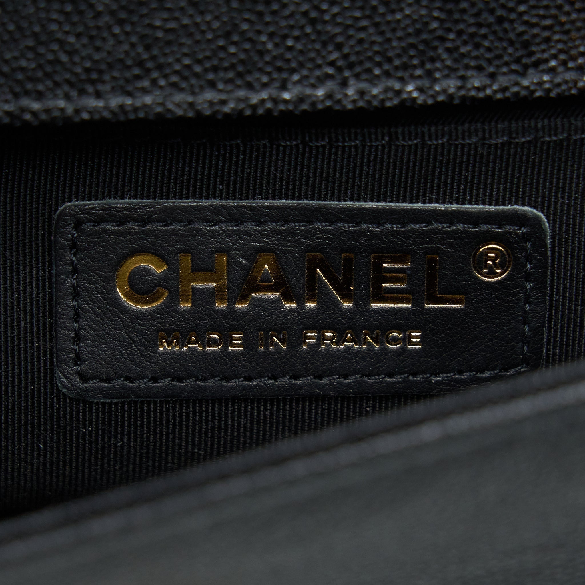 chanel-small-boy-bag-chevron-caviar-black-lghw