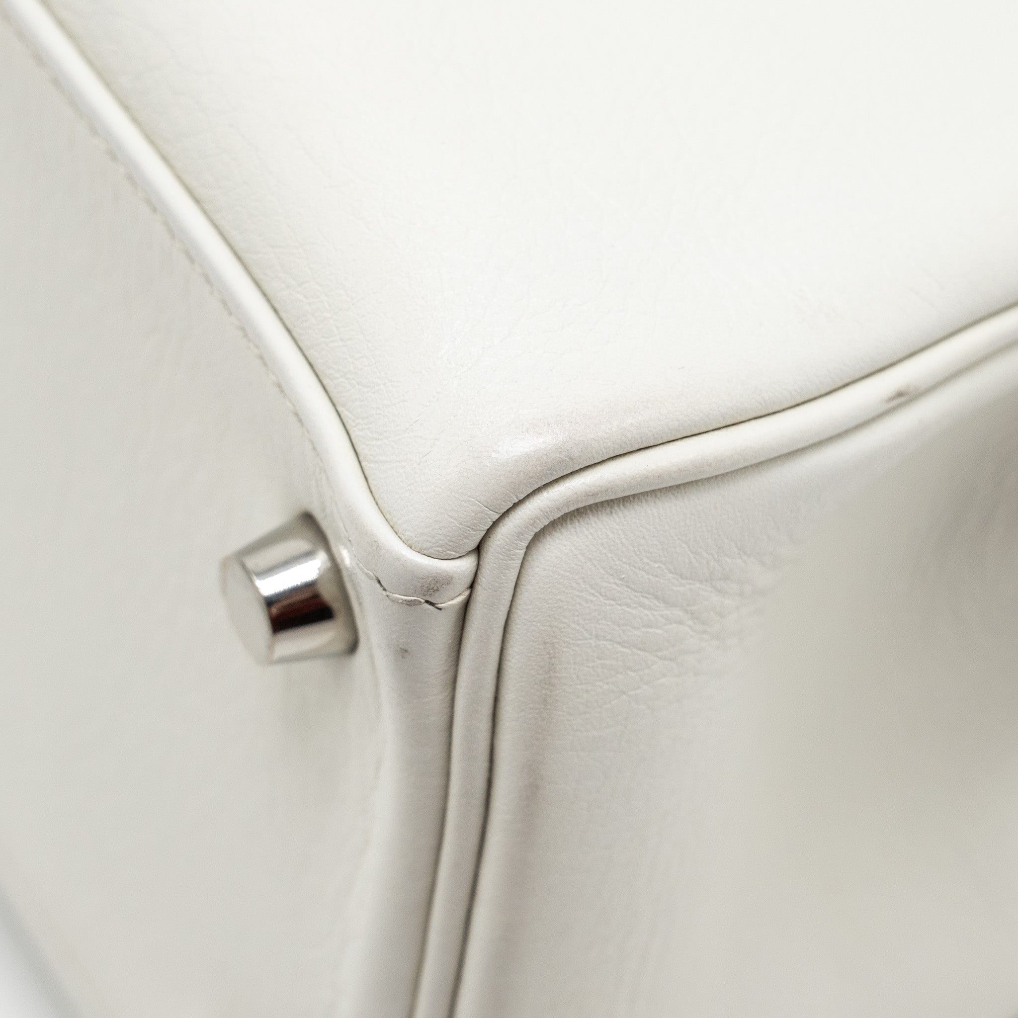hermes-kelly-28-evercolor-blanc-shw-stamp-square-k