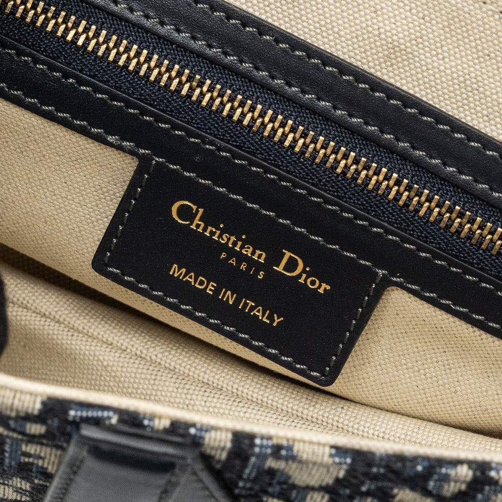 dior-medium-saddle-bag-blue-oblique-jacquard-canvas-ghw