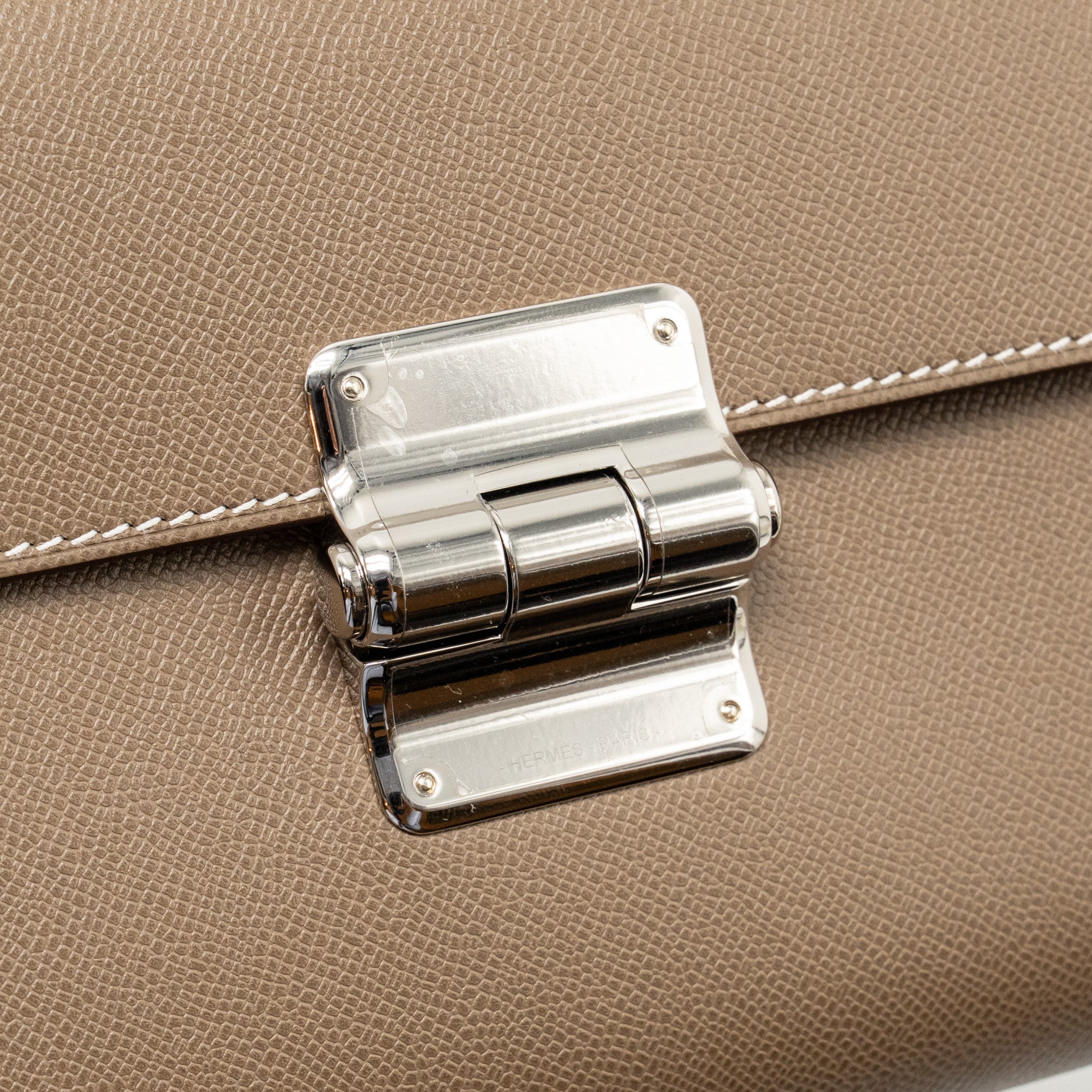hermes-charniere-to-go-pouch-madame-etoupe-shw-stamp-k