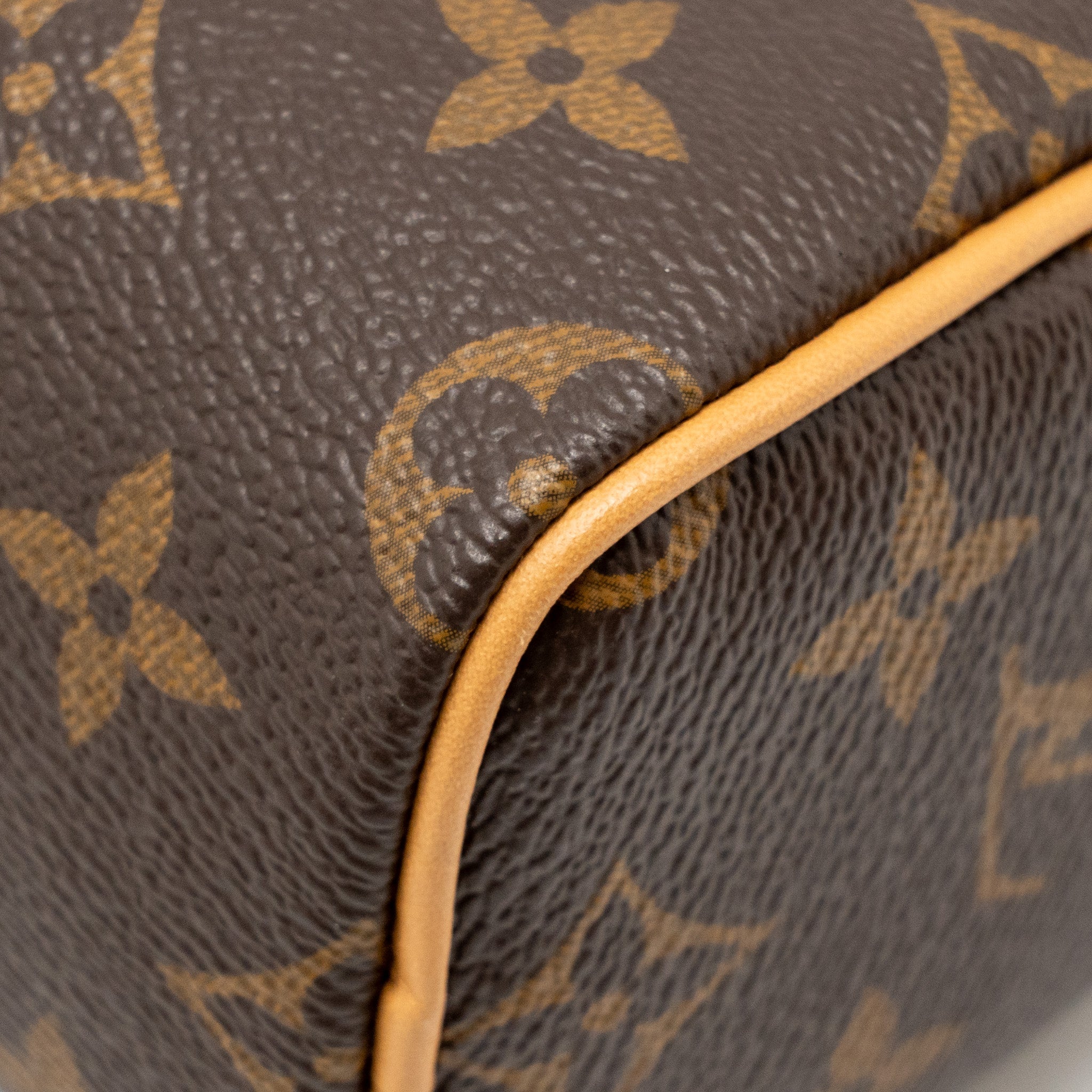 louis-vuitton-nano-speedy-monogram-canvas-ghw-13