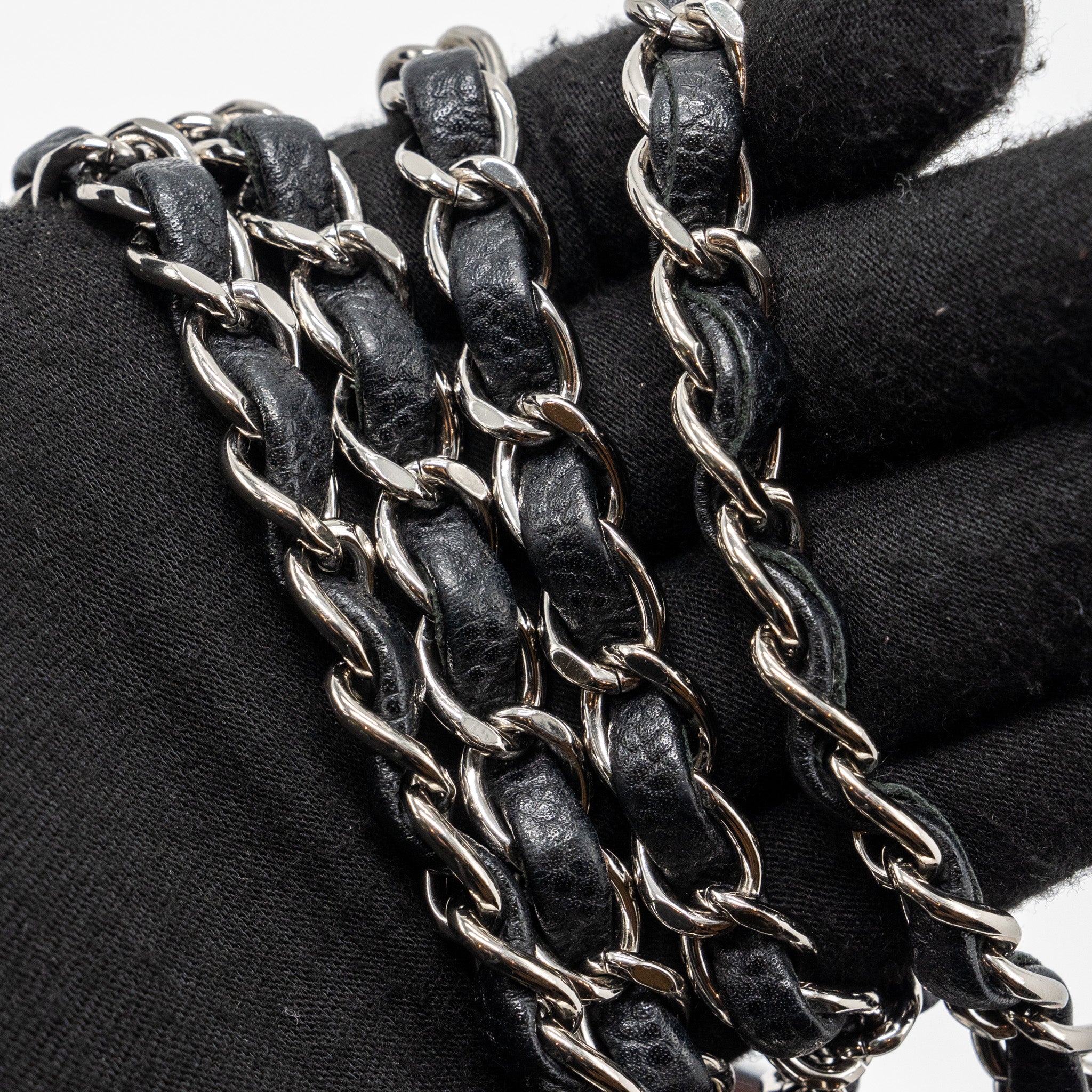 chanel-medium-classic-flap-bag-caviar-black-with-shw