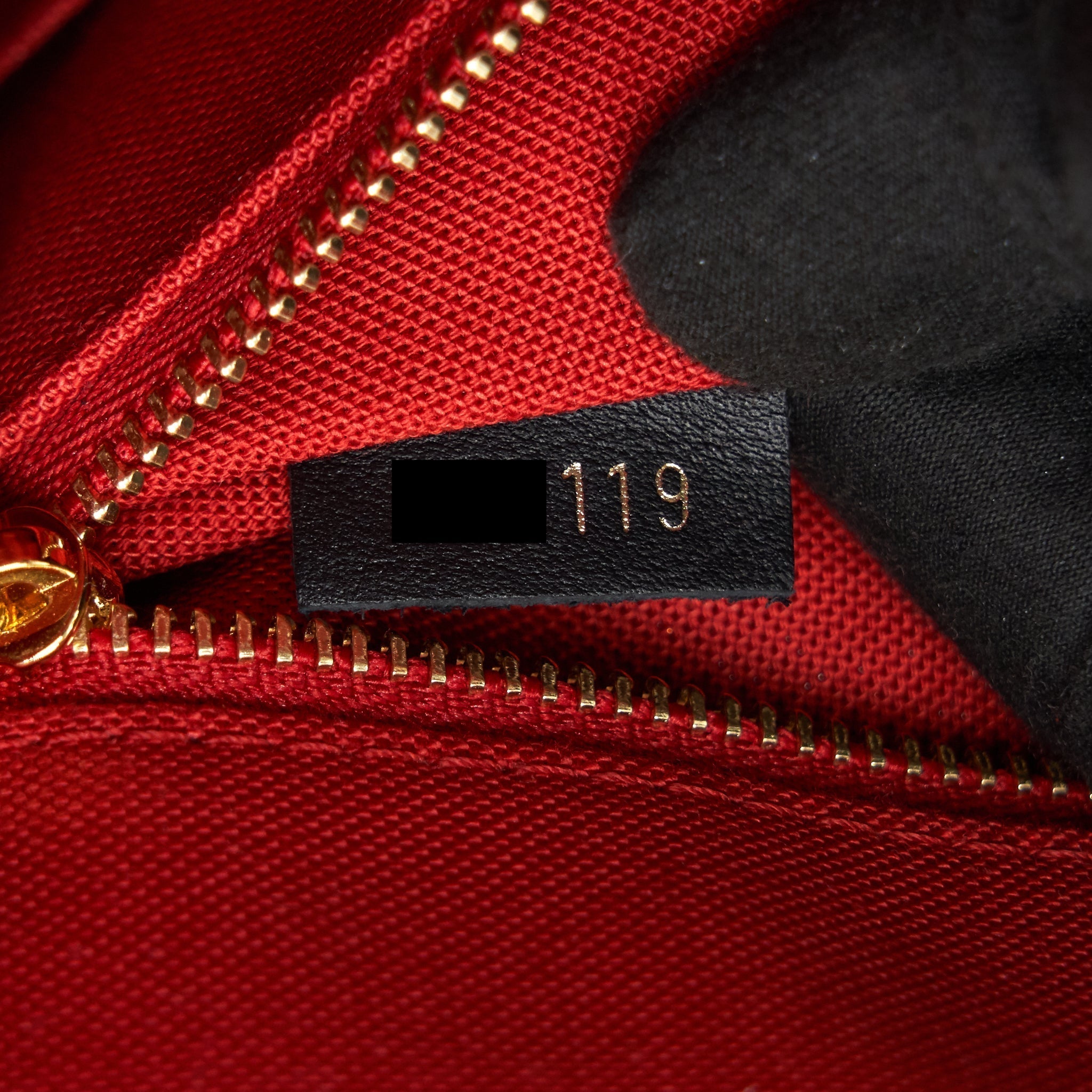 louis-vuitton-onthego-gm-monogram-canvas