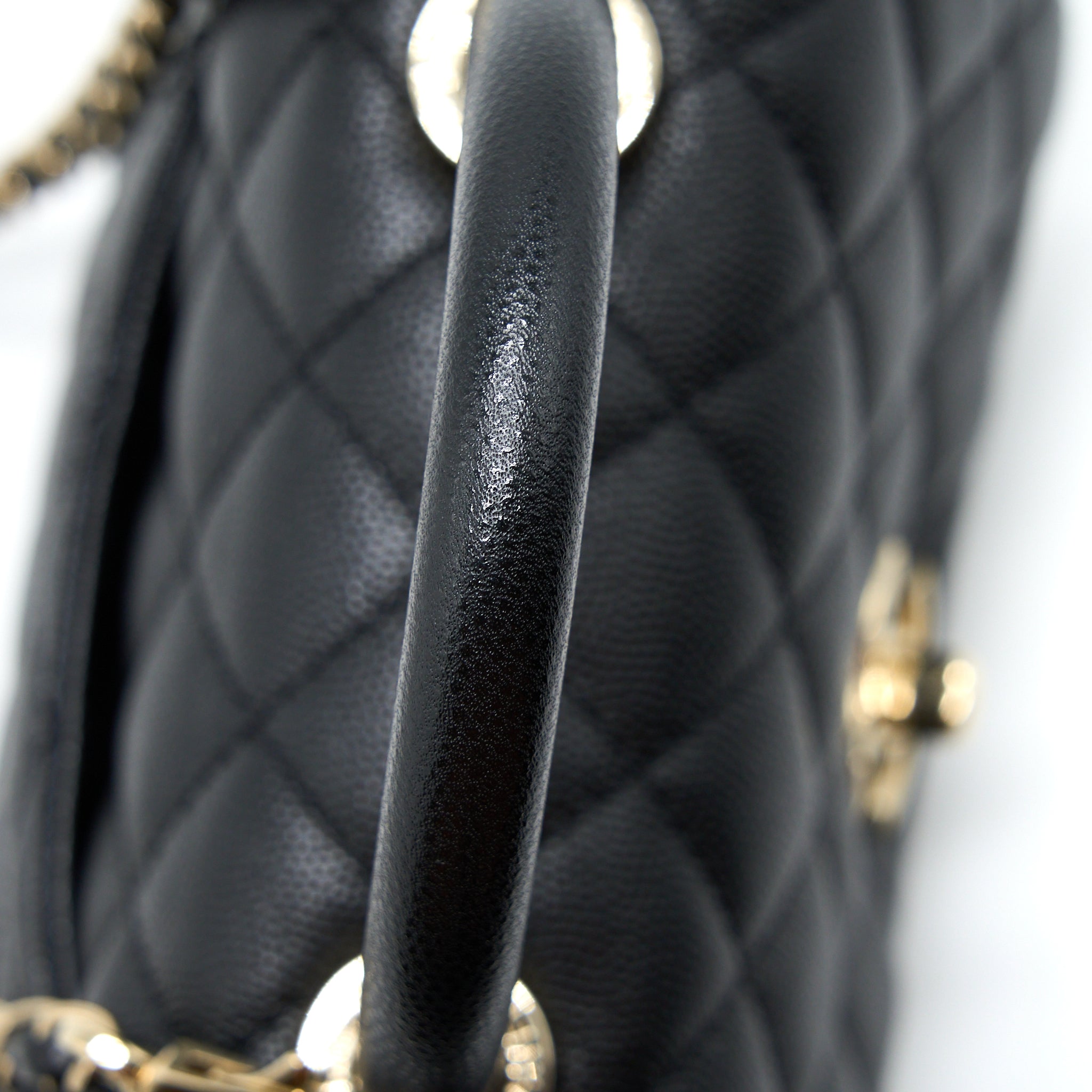 chanel-extra-mini-coco-handle-caviar-black-lghw