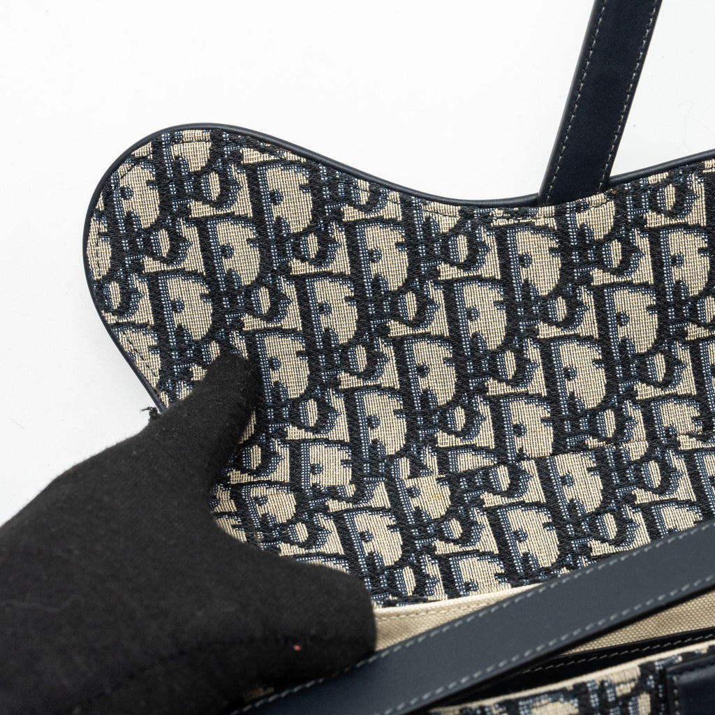 dior-medium-saddle-bag-blue-oblique-jacquard-canvas-ghw