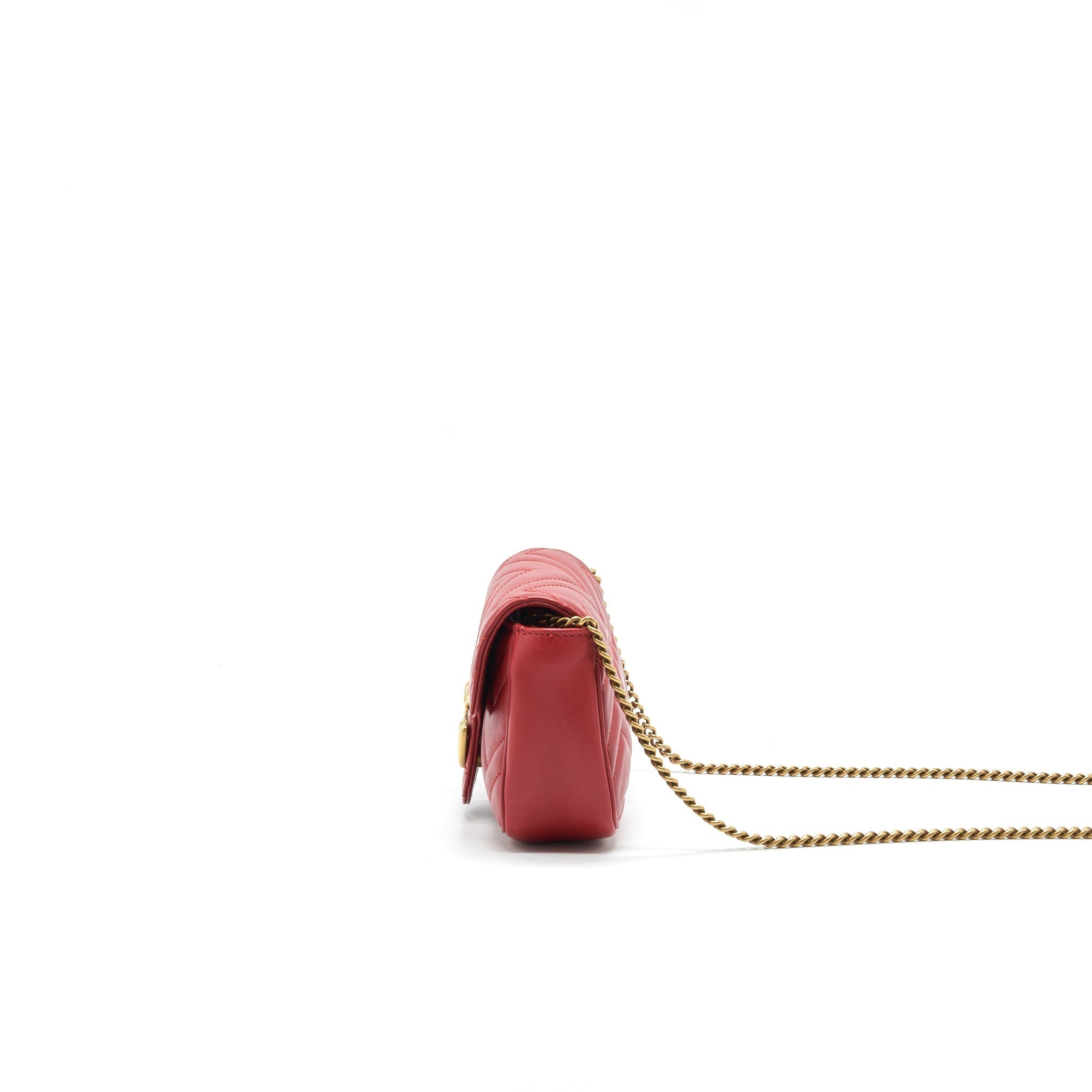 gucci-gg-marmont-super-mini-leather-bag-red