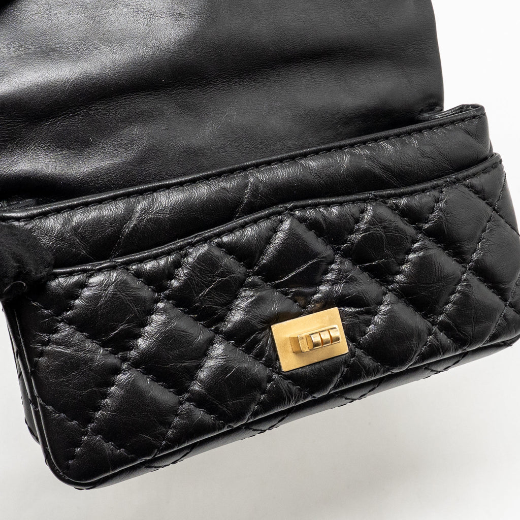 chanel-2-55-reissue-waist-bag-aged-calfskin-black-ghw