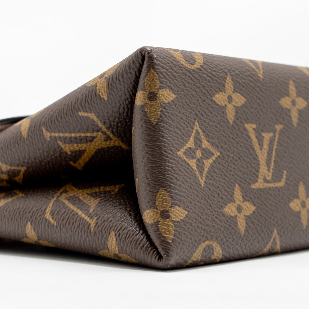 louis-vuitton-locky-bb-monogram-canvas-rose-poudre-ghw