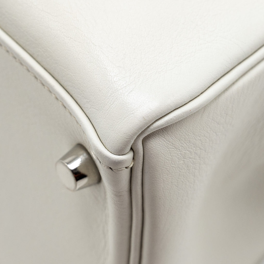 hermes-kelly-28-evercolor-blanc-shw-stamp-square-k