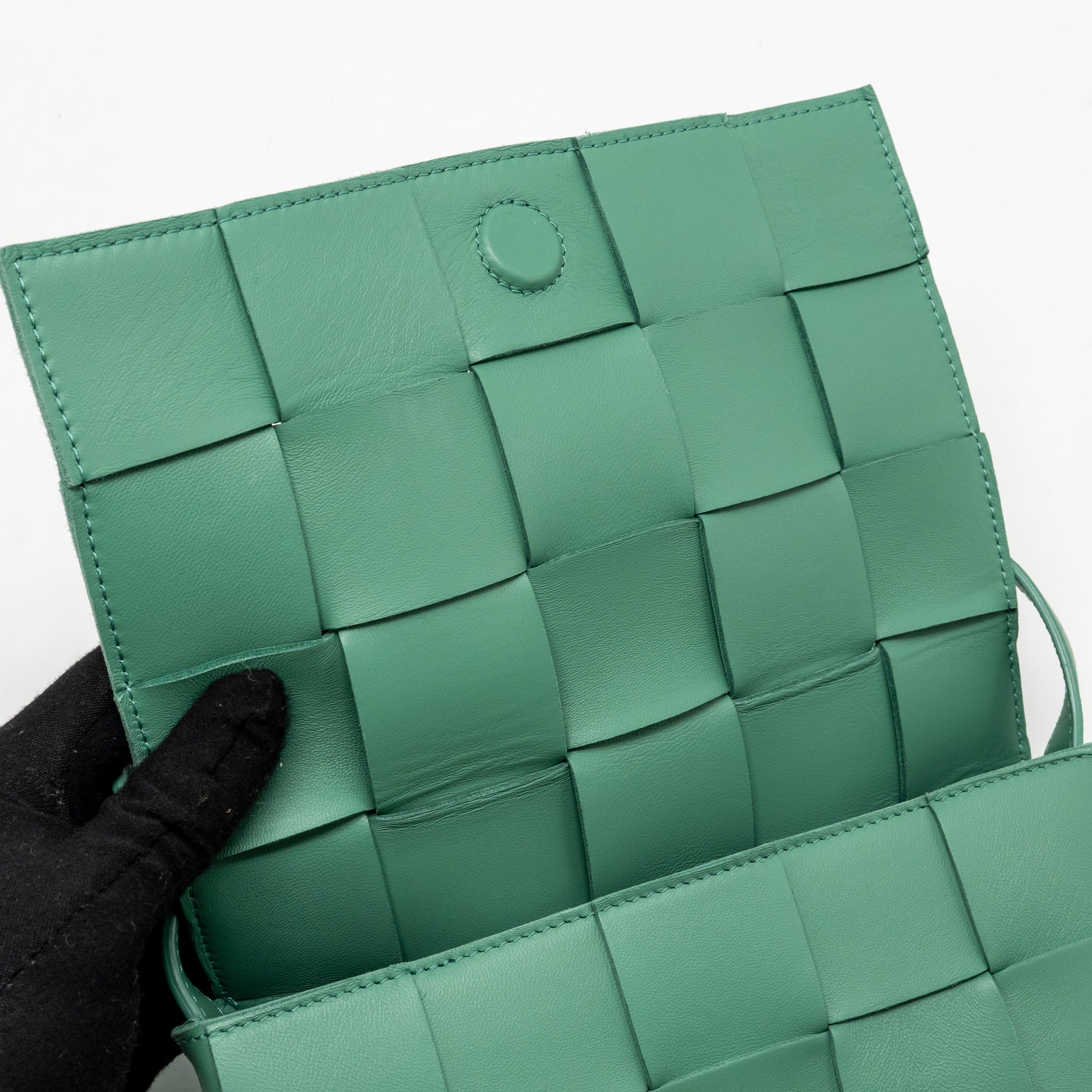 bottega-veneta-green