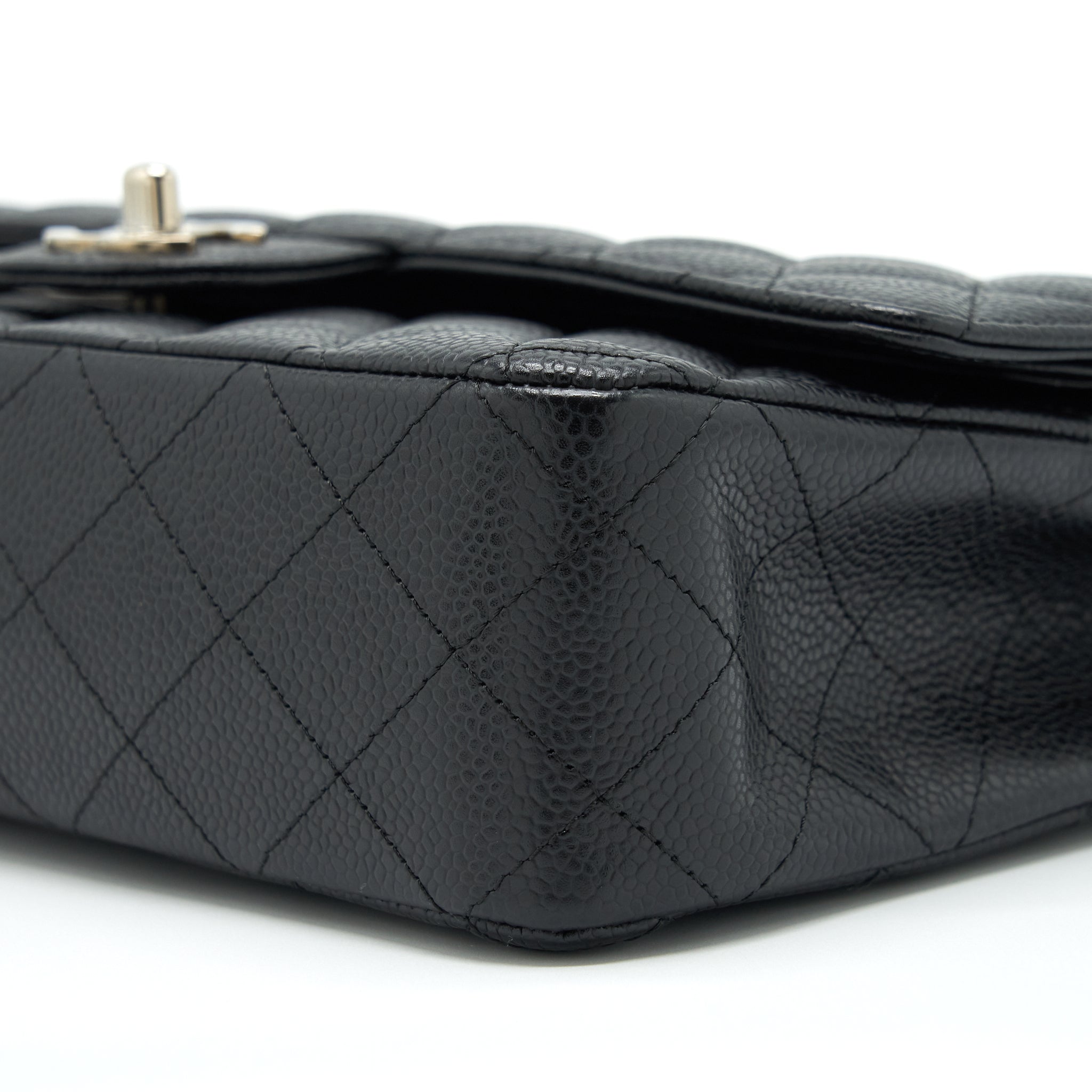 chanel-medium-classic-flap-bag-caviar-black-shw