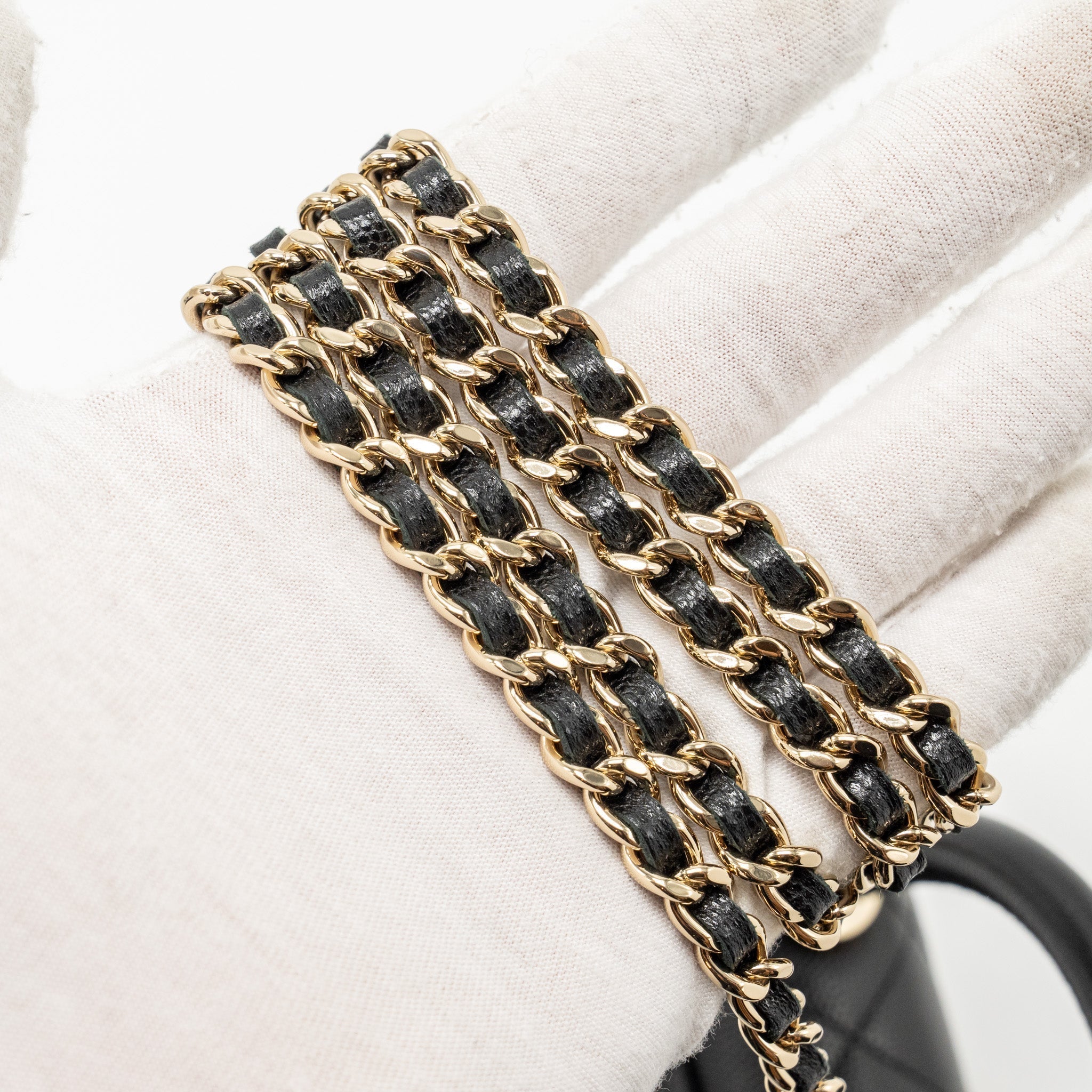 chanel-coco-handle-clutch-with-chain-caviar-black-lghw-microchip