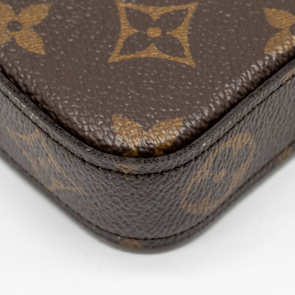 louis-vuitton-felicie-pochette-monogram-canvas-ghw-15