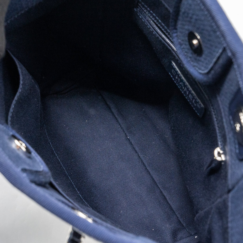chanel-small-deauville-tote-bag-canvas-navy-shw-microchip