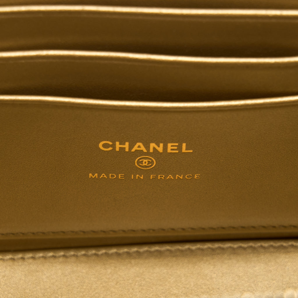 chanel-pearl-crush-long-vanity-lambskin-black-ghw-microchip