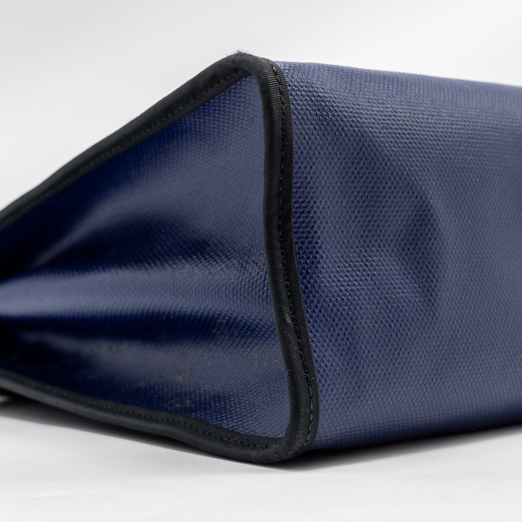 hermes-herbag-31-zip-bag-tolie-h-berline-canvas-vache-hunter-blue-encre-black-shw-stamp-c