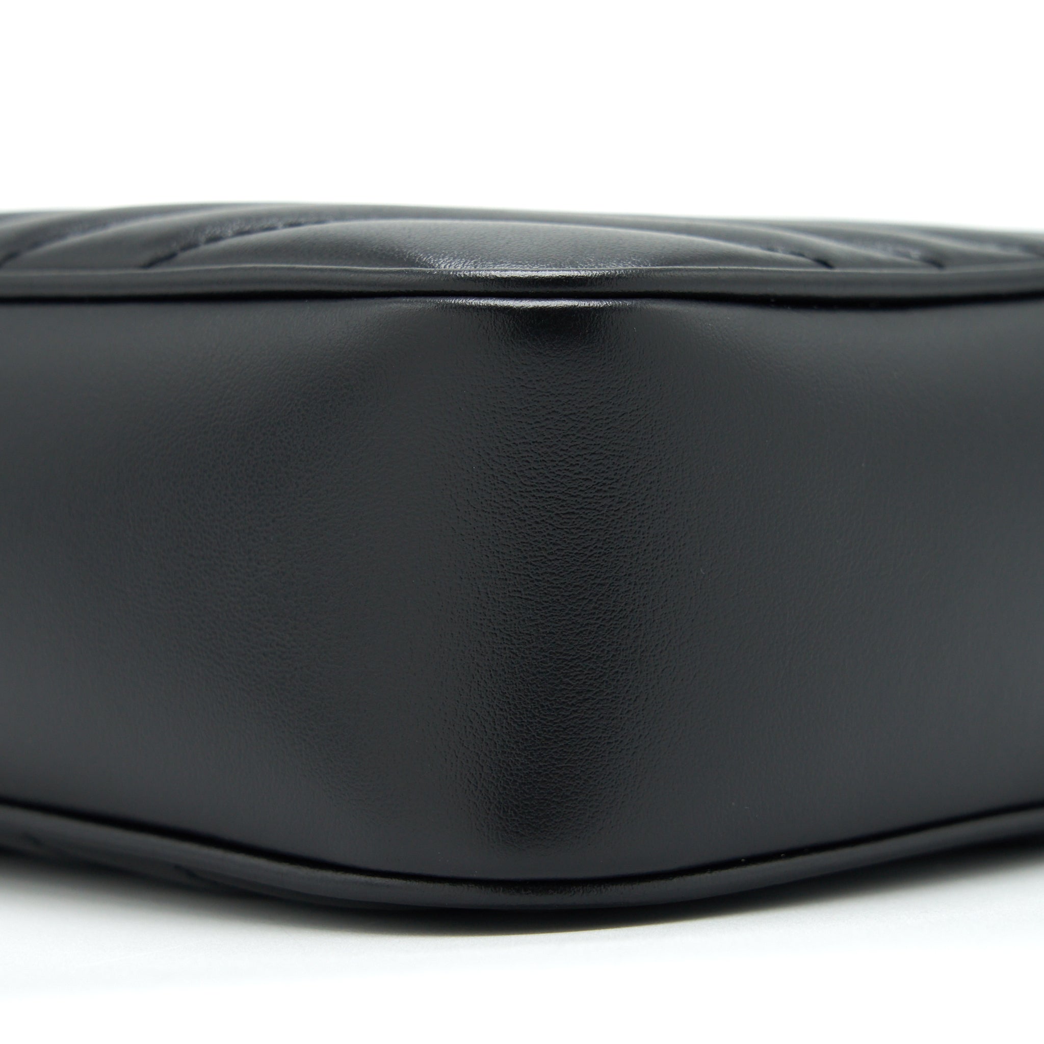 saint-laurent-ysl-lou-camera-bag-calfskin-black-ghw