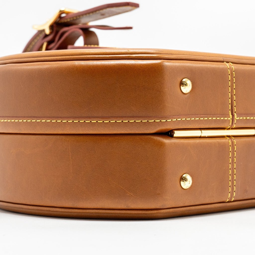louis-vuitton-boite-chapeau-bag-limited-edition-grace-coddington-catogram-petit-calfskin-brown-ghw