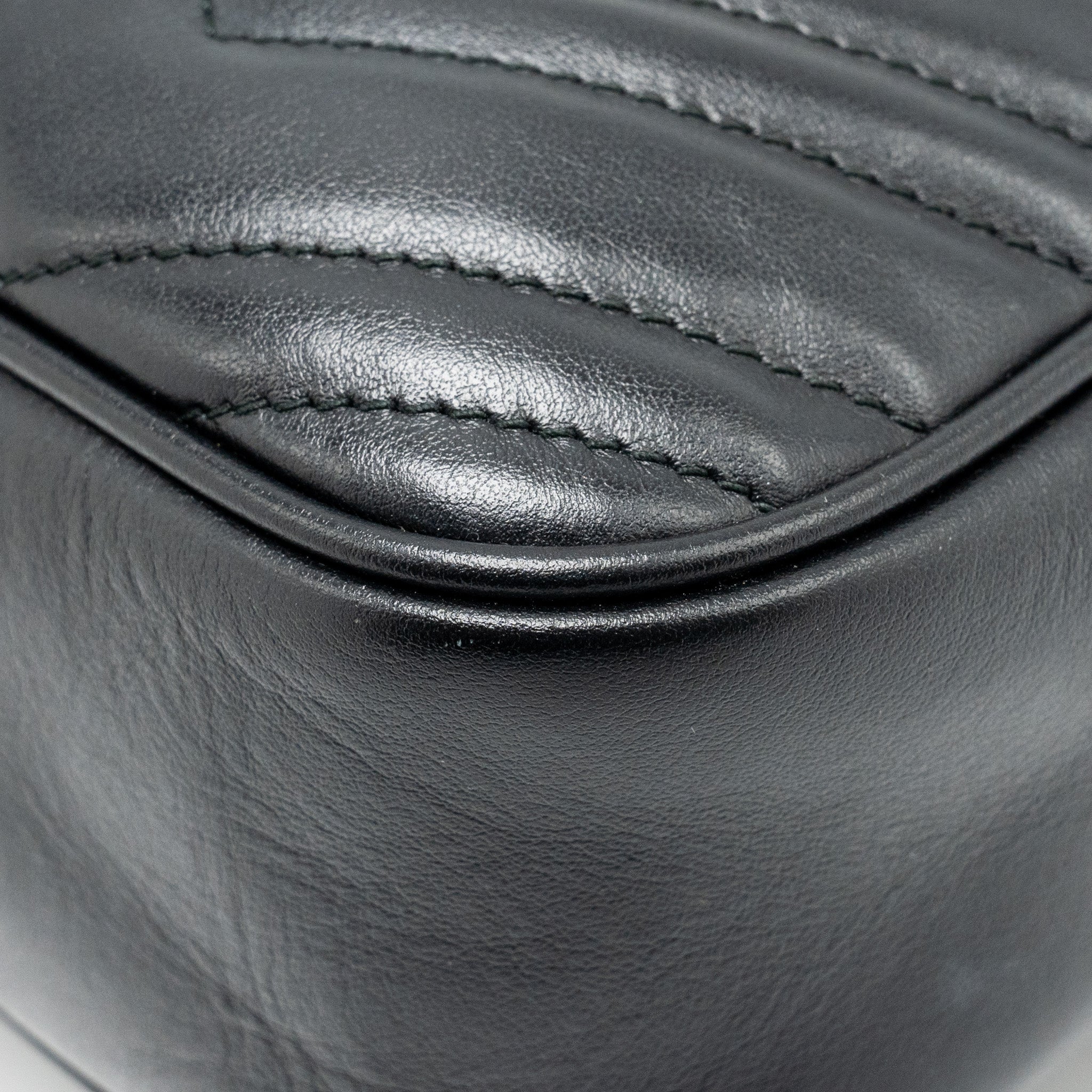 gucci-marmont-camera-bag-calfskin-black-ghw
