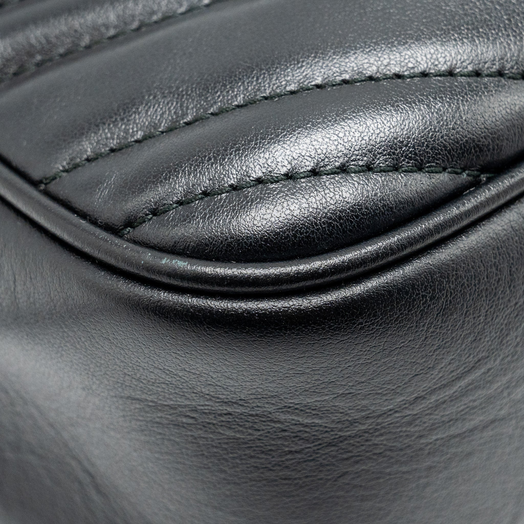 gucci-marmont-camera-bag-calfskin-black-ghw