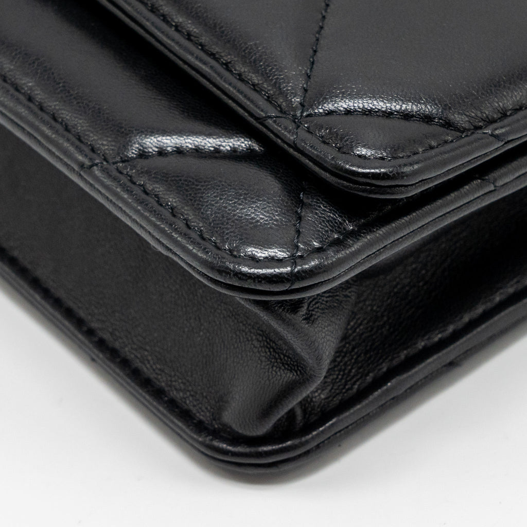 chanel-19-wallet-on-chain-lambskin-black-multicolour-hardware