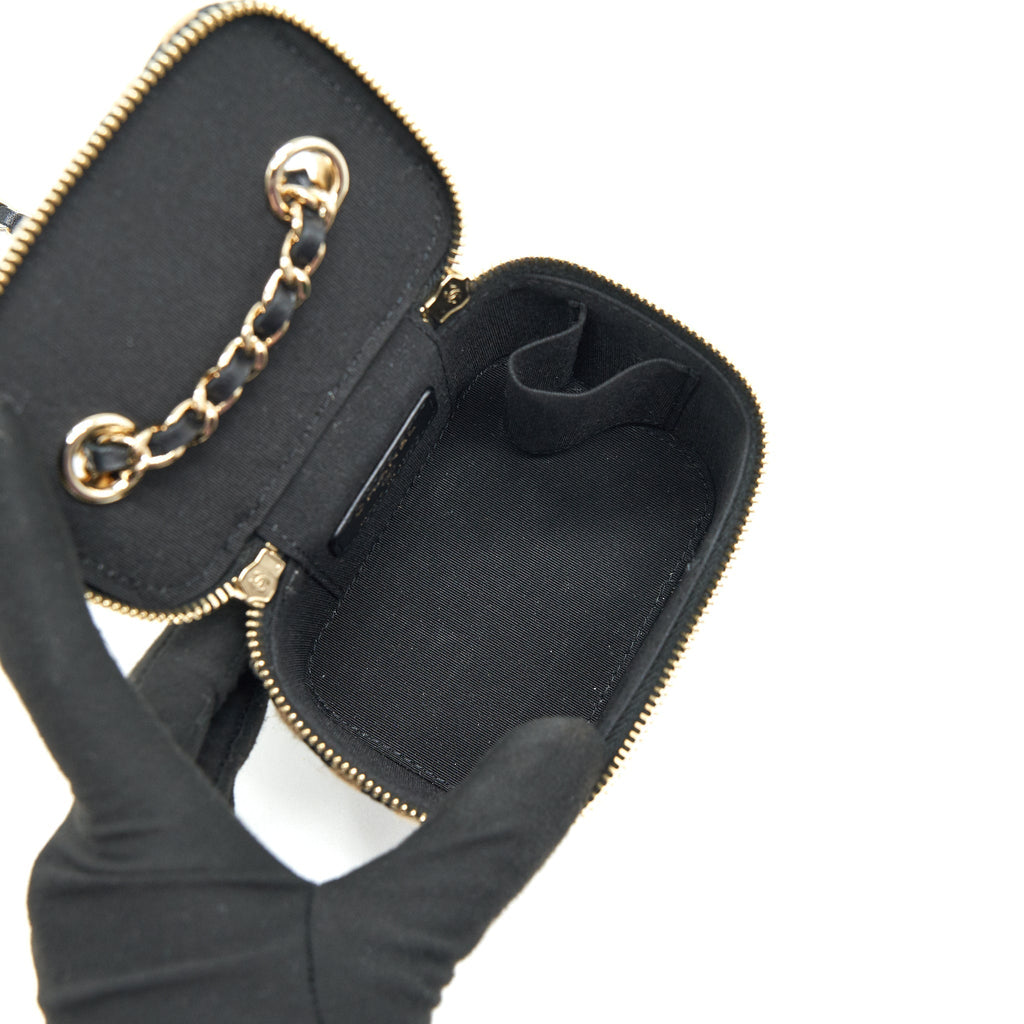 chanel-small-vanity-with-chain-raffia-black-beige-stripe