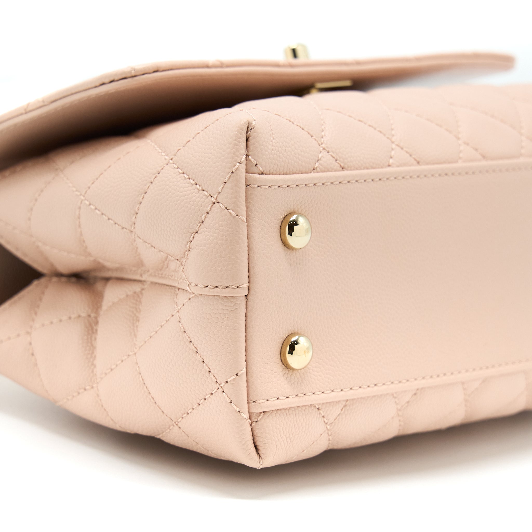 chanel-21a-small-coco-handle-caviar-nd022-rose-clair-light-pink-lghwmicrochip