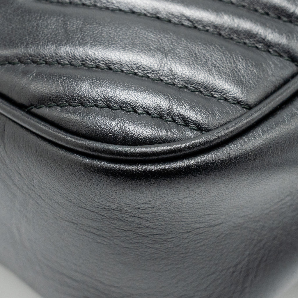 gucci-marmont-camera-bag-calfskin-black-ghw