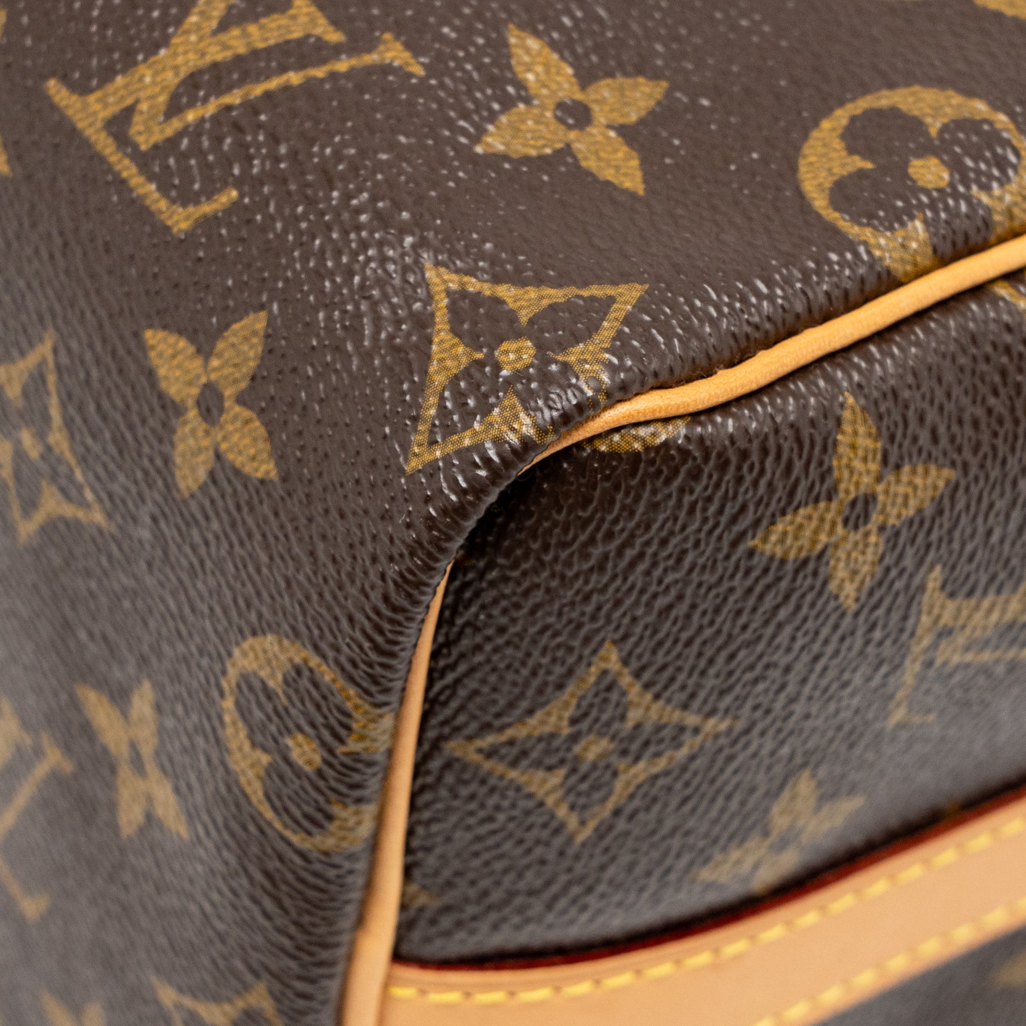 louis-vuitton-speedy-25-bandouliere-monogram-canvas-ghw