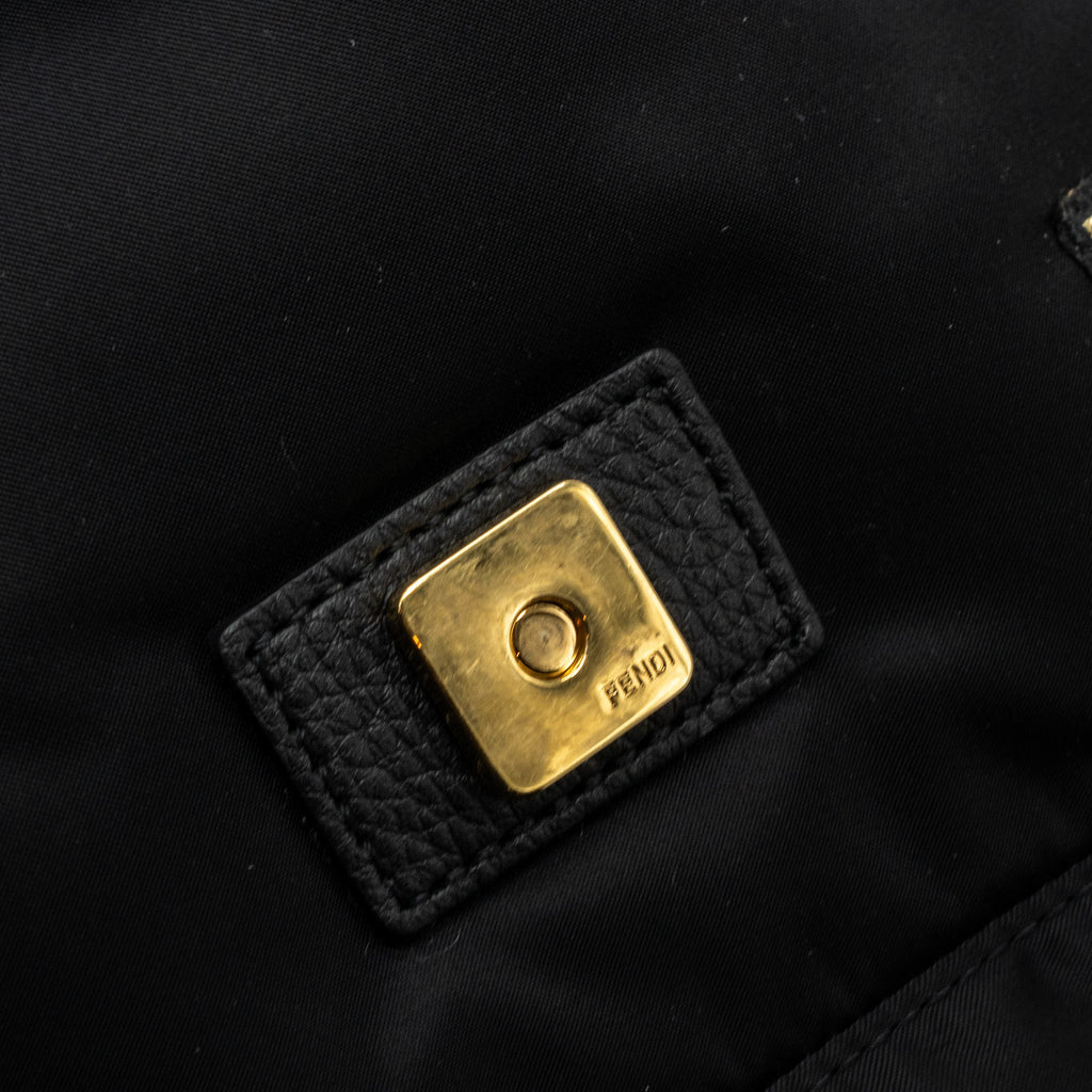 fendi-regular-baguette-nylon-black-ghw
