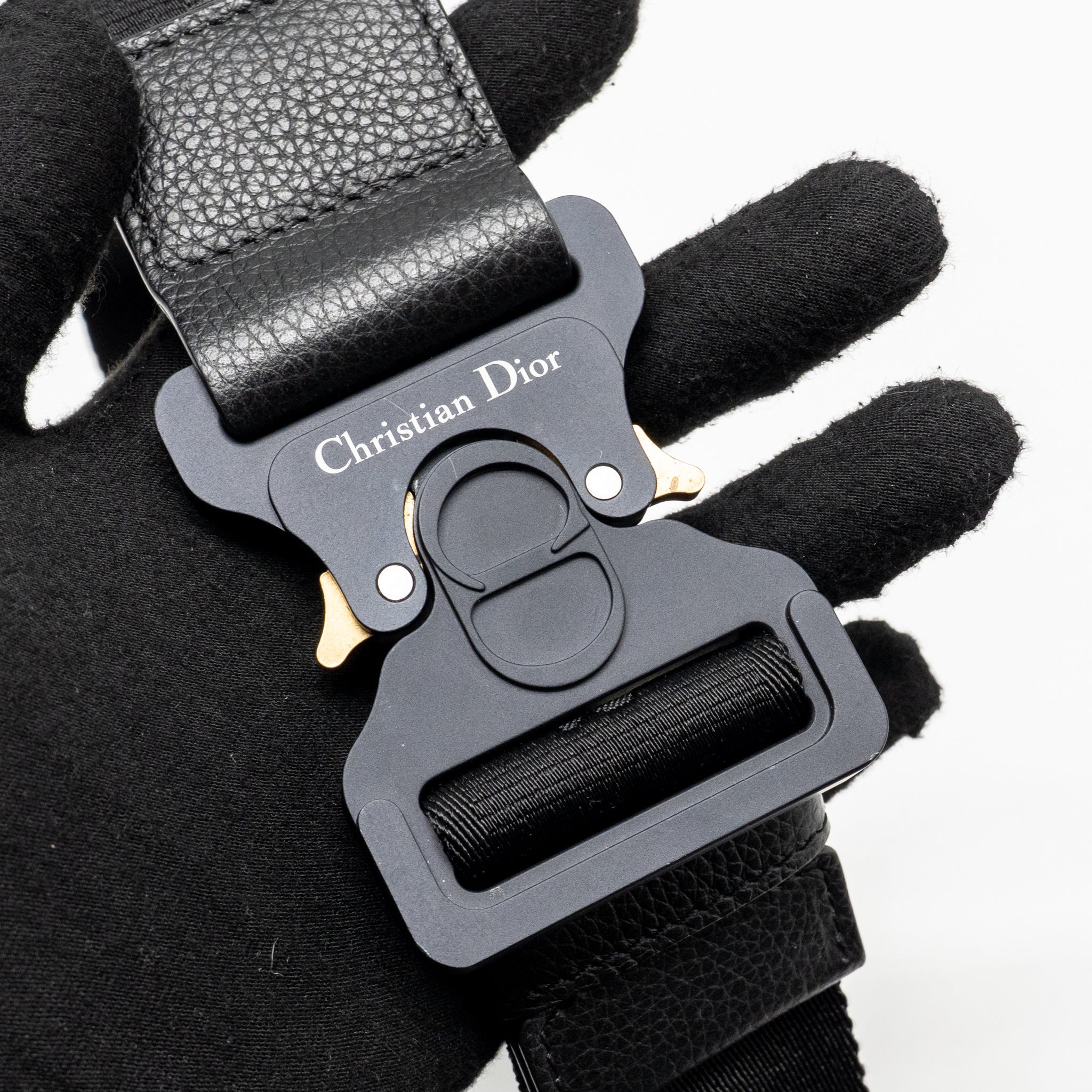 dior-homme-saddle-bag-calfskin-black-shw