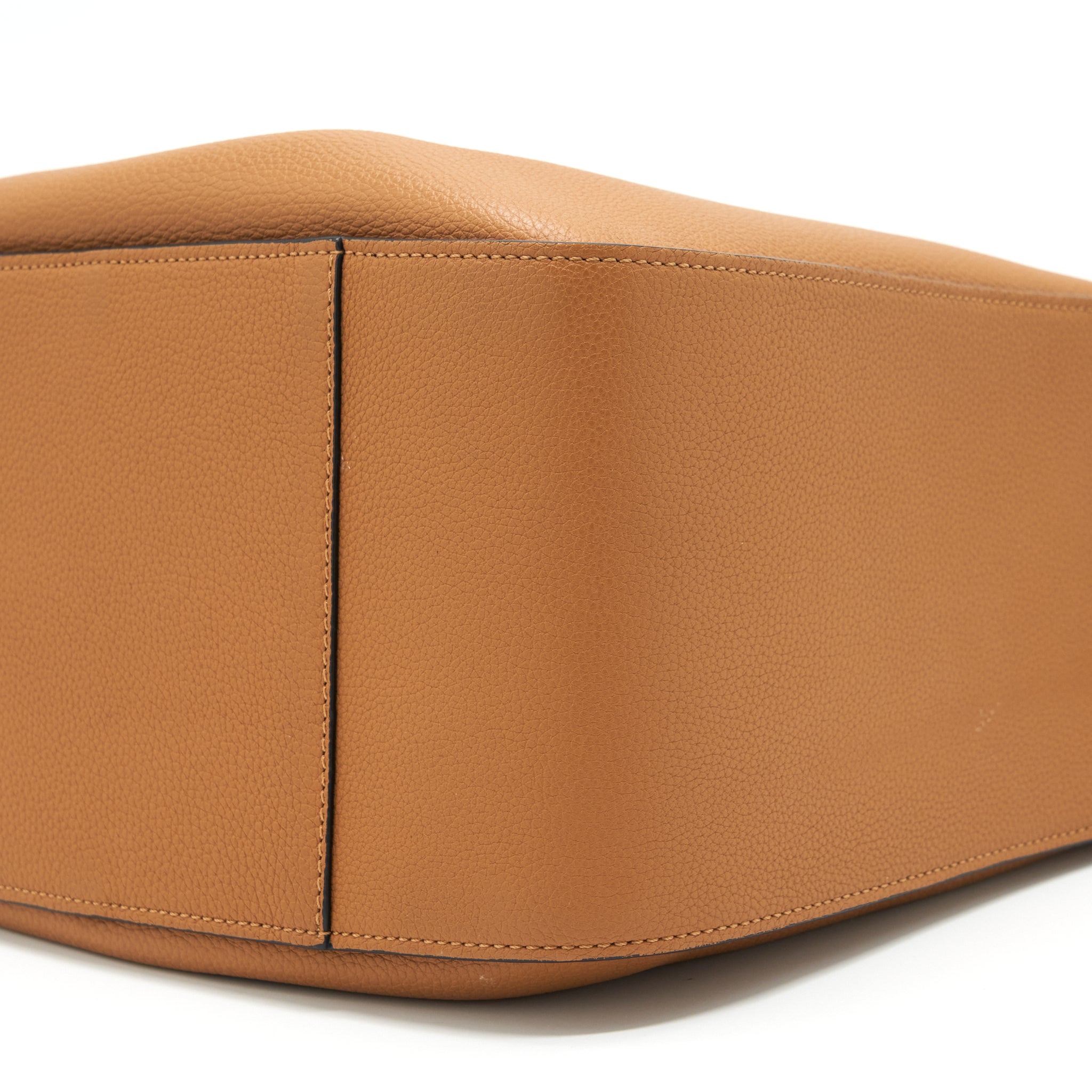 loewe-small-hammock-bag-soft-calfskin-light-caramel-ghw-1
