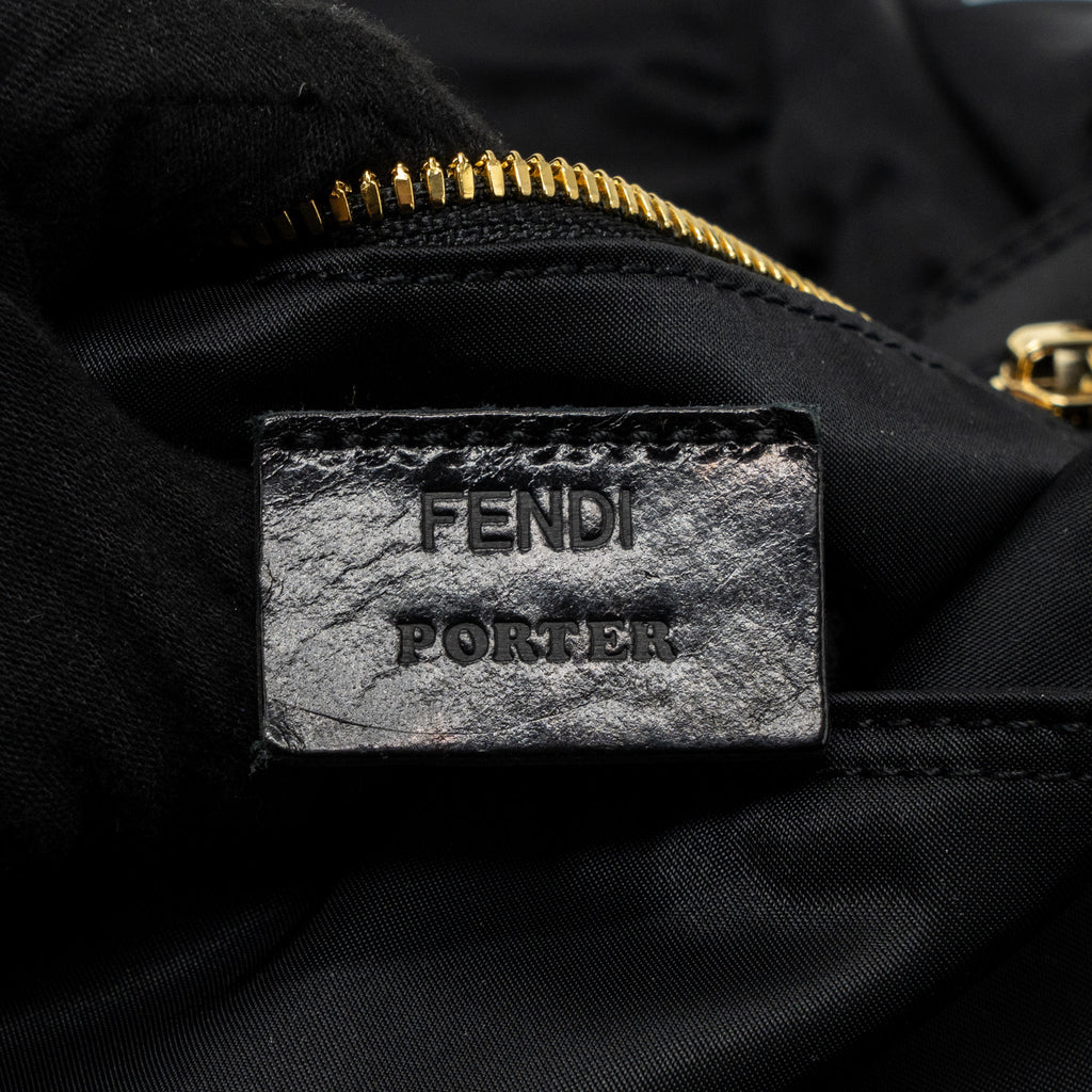 fendi-regular-baguette-nylon-black-ghw