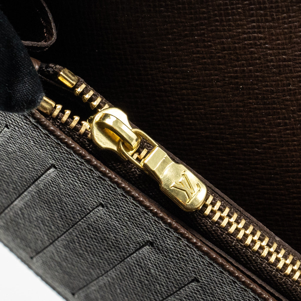 louis-vuitton-brazza-long-wallet-damier-ebene-ghw