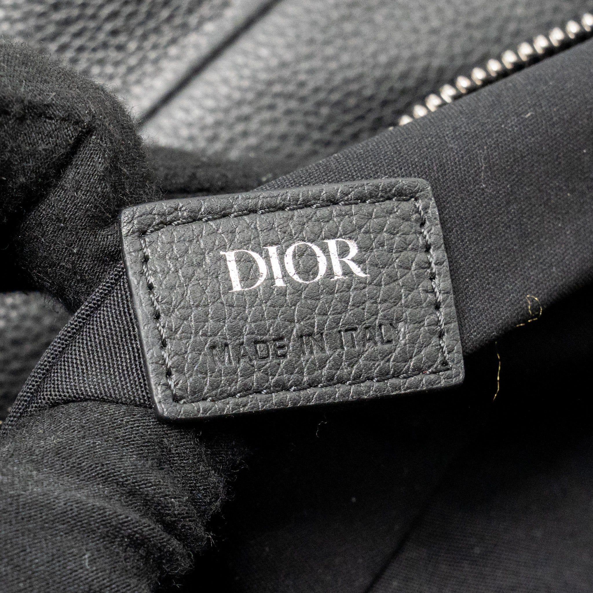 dior-homme-saddle-bag-calfskin-black-shw