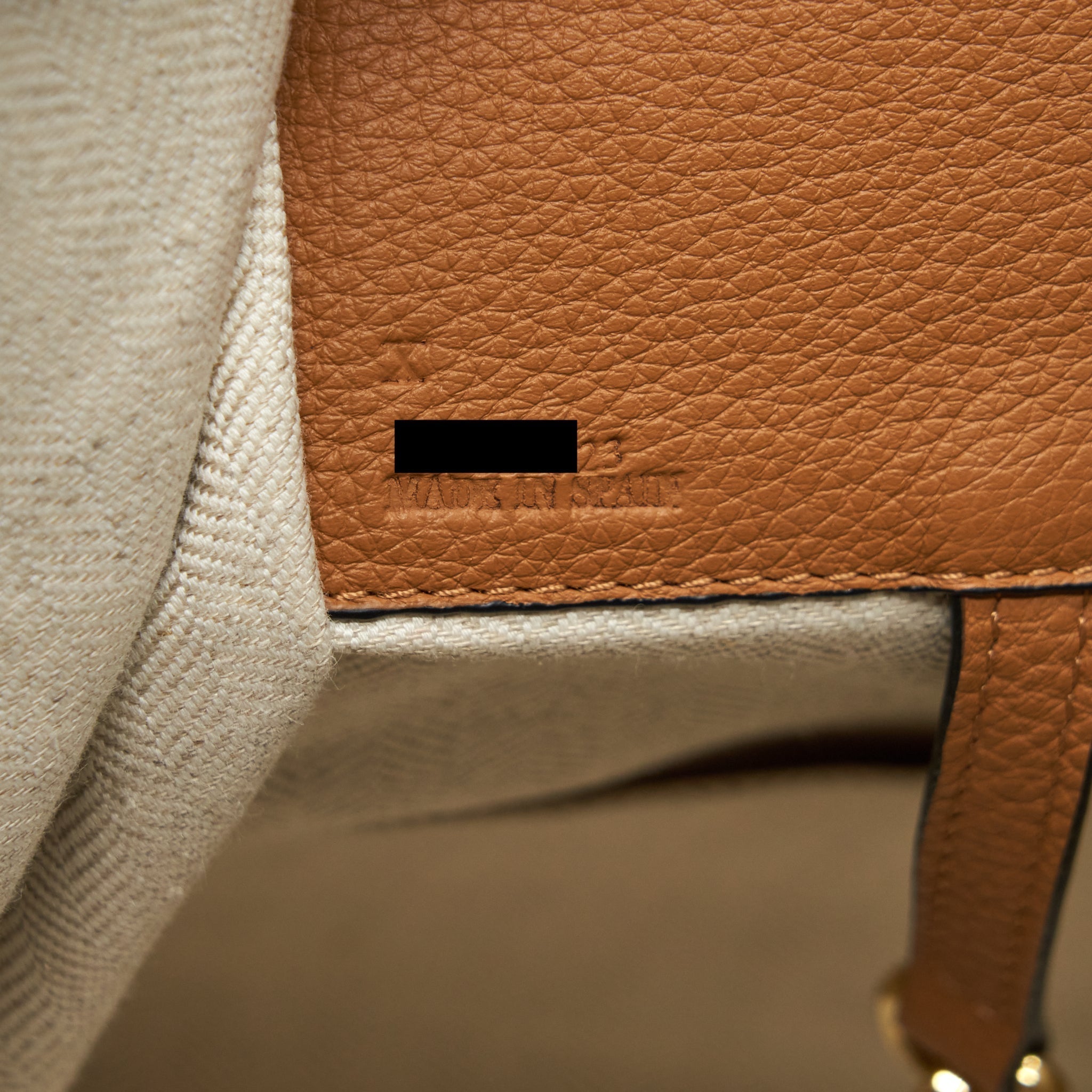 loewe-small-hammock-bag-soft-calfskin-light-caramel-ghw-1