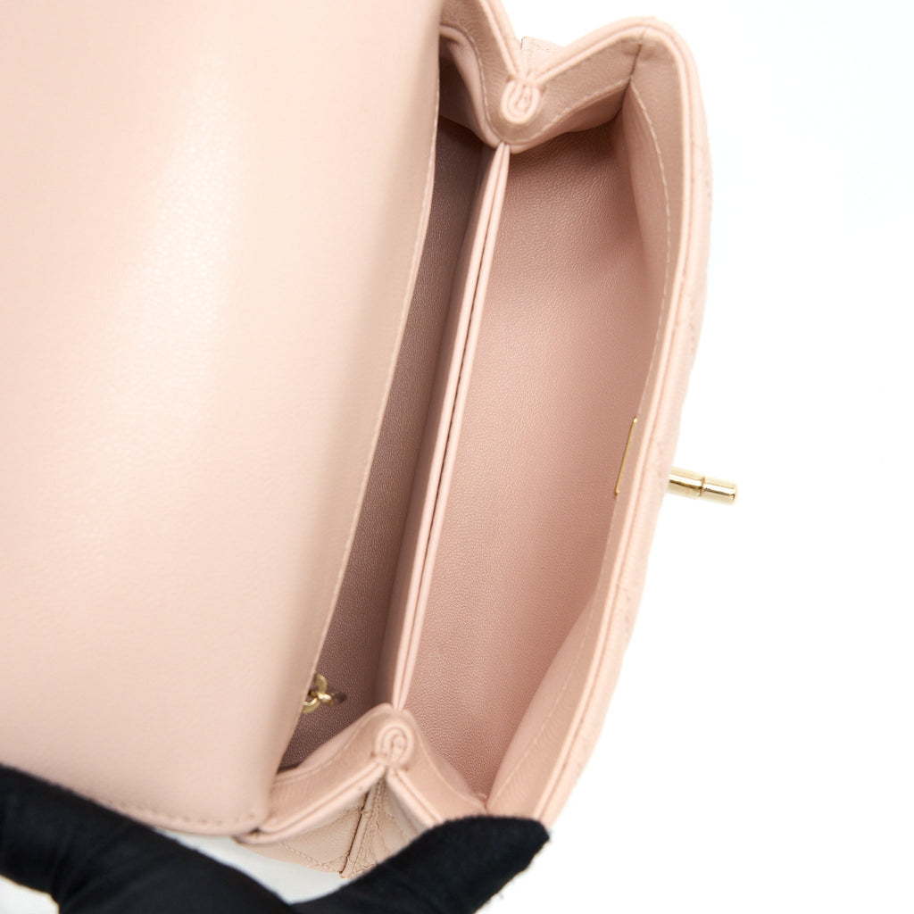 chanel-21a-small-coco-handle-caviar-nd022-rose-clair-light-pink-lghwmicrochip