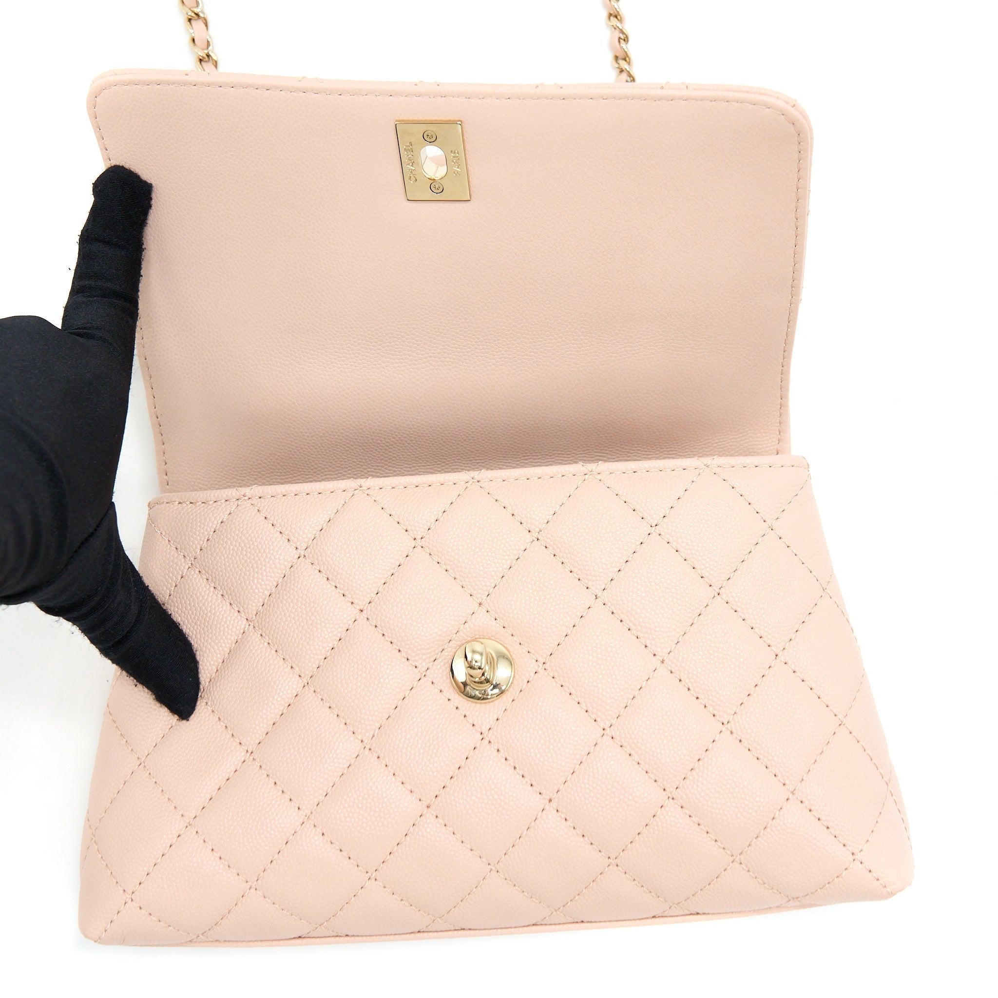 chanel-21a-small-coco-handle-caviar-nd022-rose-clair-light-pink-lghwmicrochip