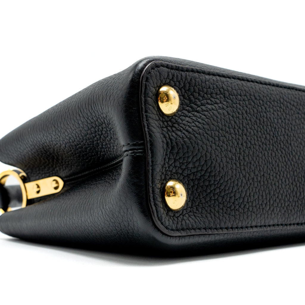 louis-vuitton-capucines-bb-taurillon-black-ghw