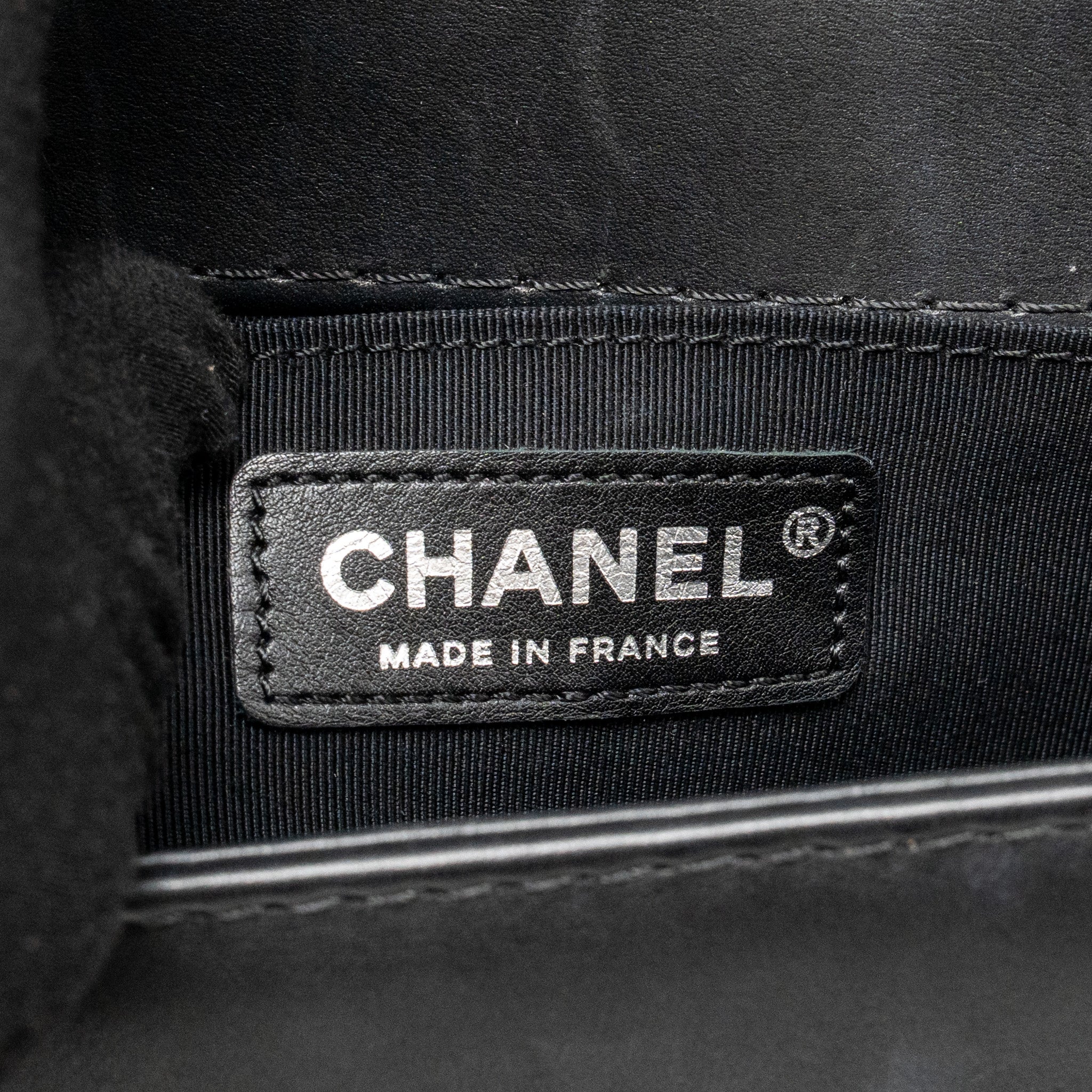 chanel-boy-black-1