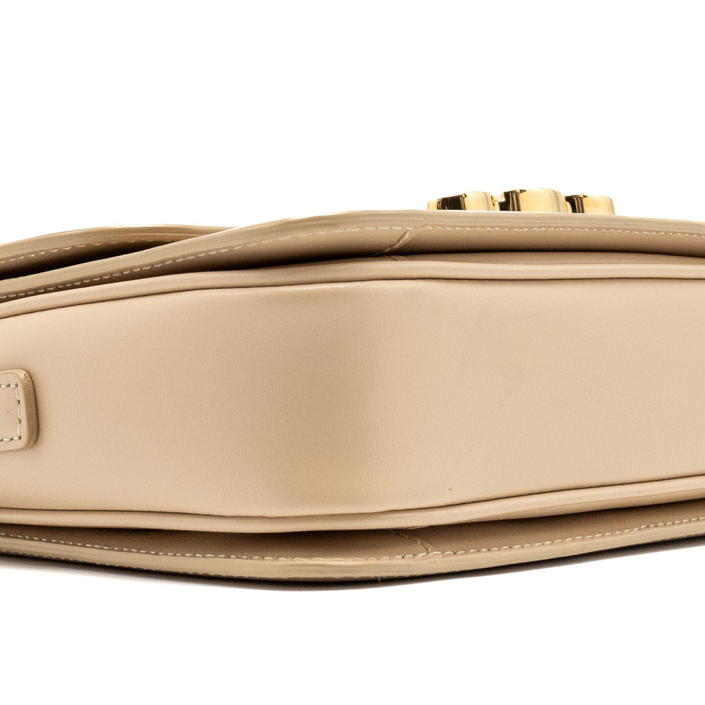 celine-teen-triomphe-bag-calfskin-light-beige-ghw
