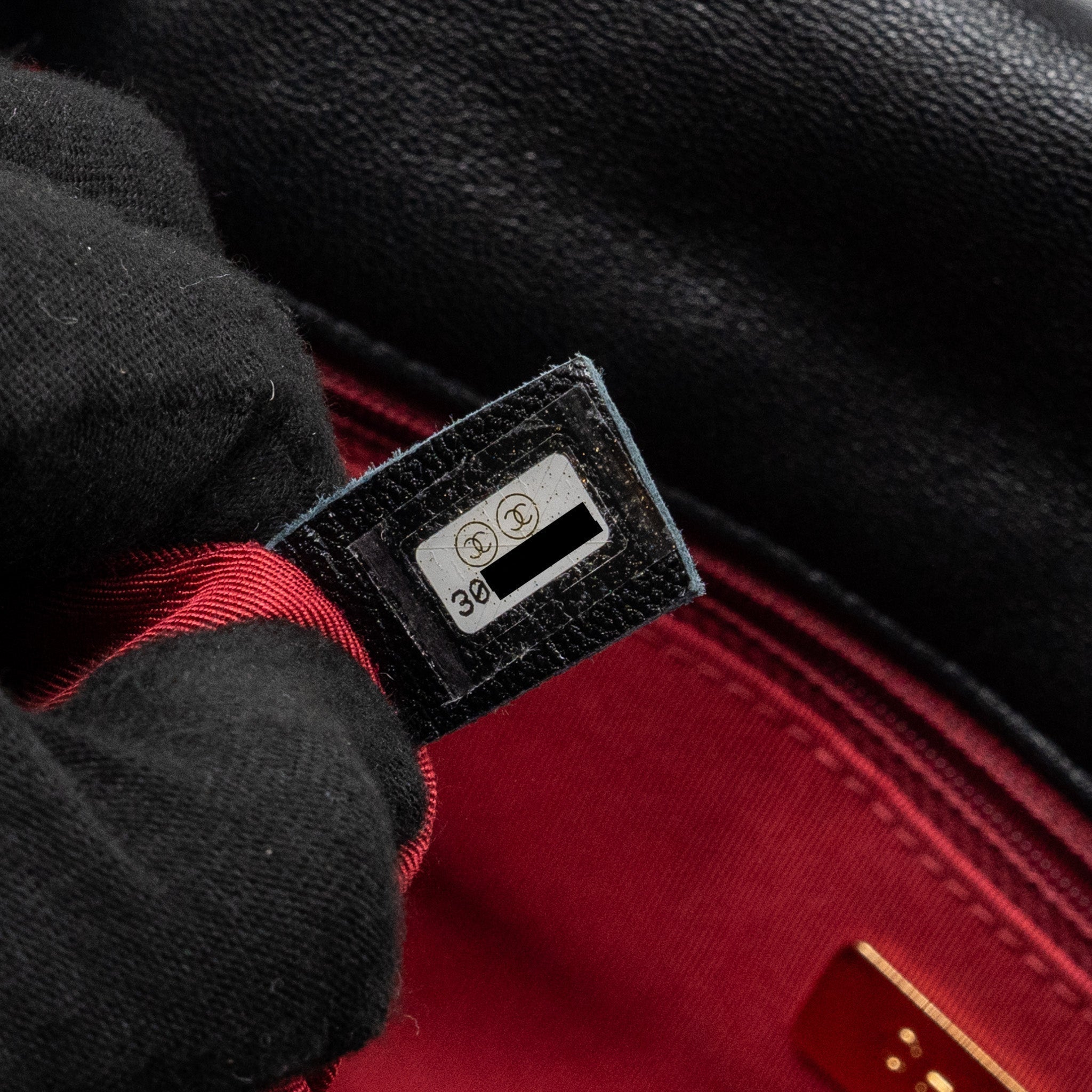 chanel-medium-19-bag-goatskin-black-multicolour-hardware-3