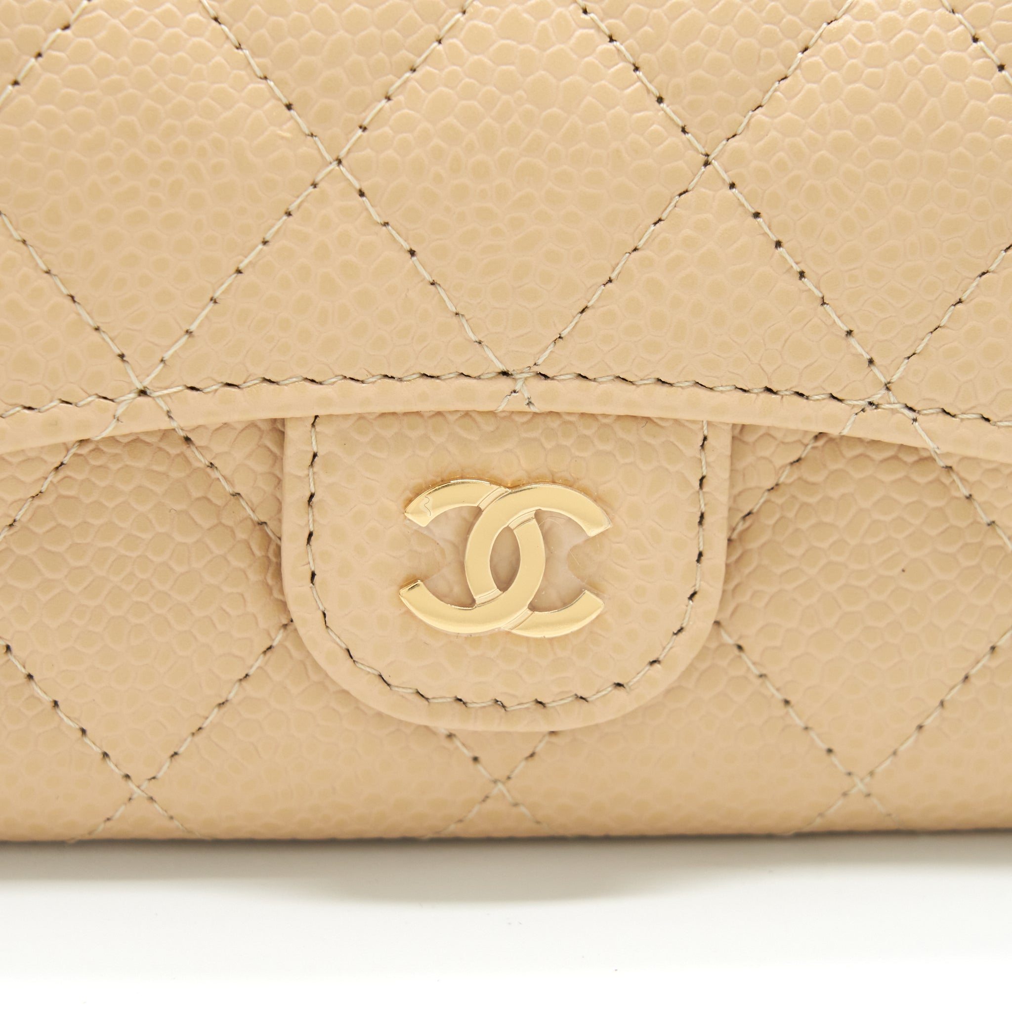 chanel-classic-mini-flap-card-holder-caviar-beige-ghw